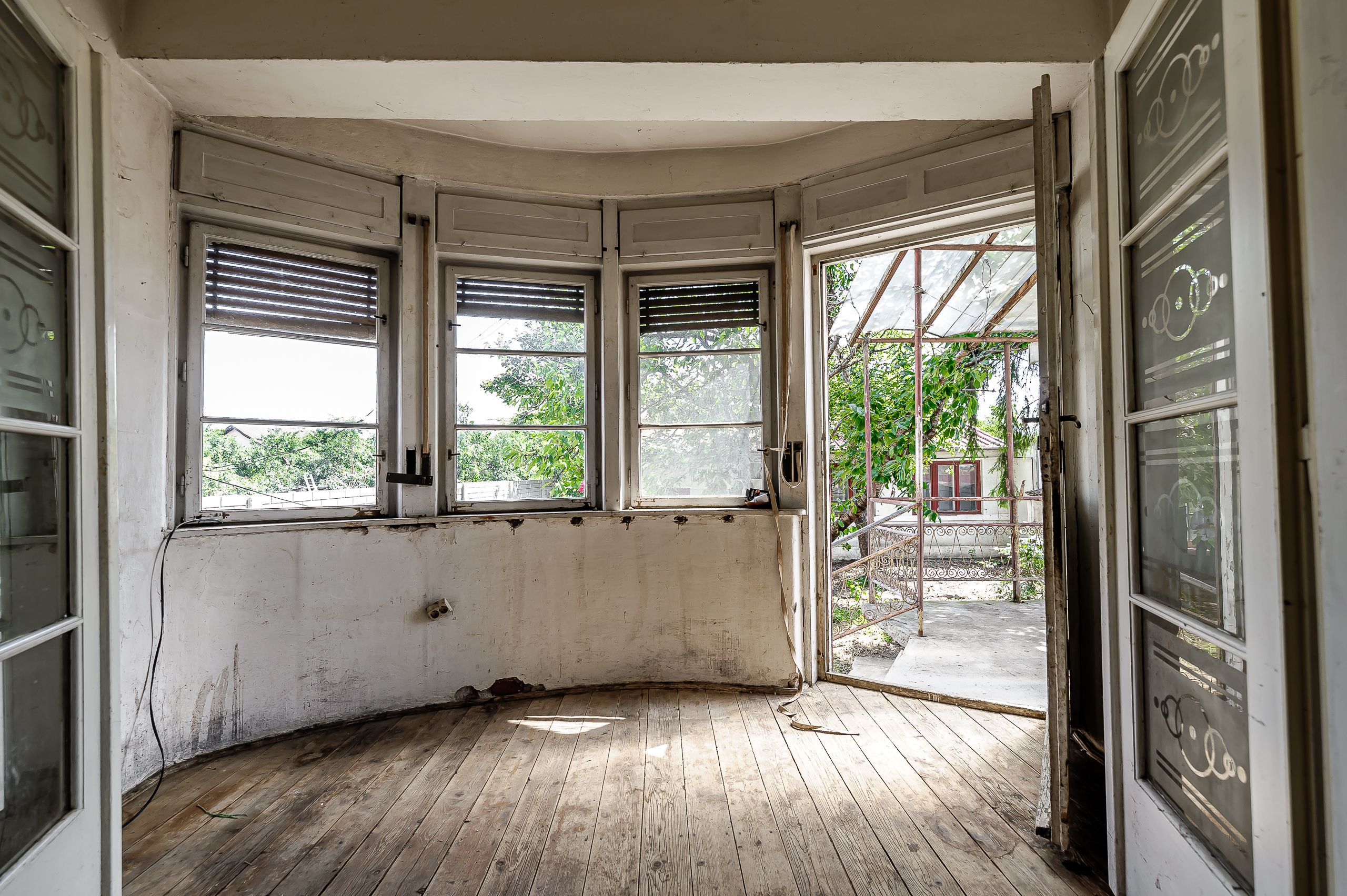 Casă pe Str. Dorobanților | 716 mp teren | Pârneava — fotografia 3