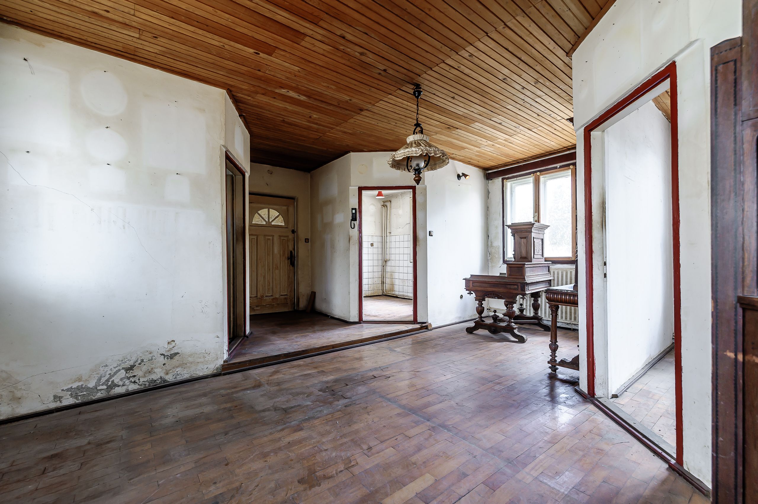 Casă pe Str. Dorobanților | 716 mp teren | Pârneava — fotografia 6