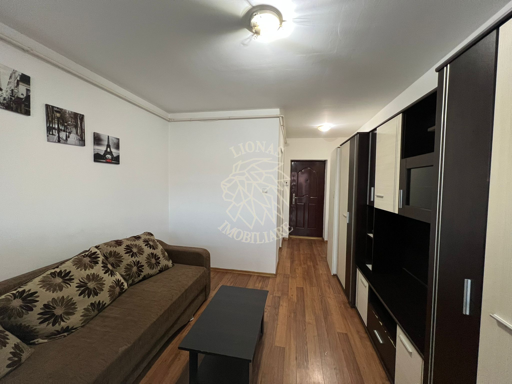 Garsoniera+balcon 27 mp con.-ideal locuire, inchiriere-Zona Pompieri