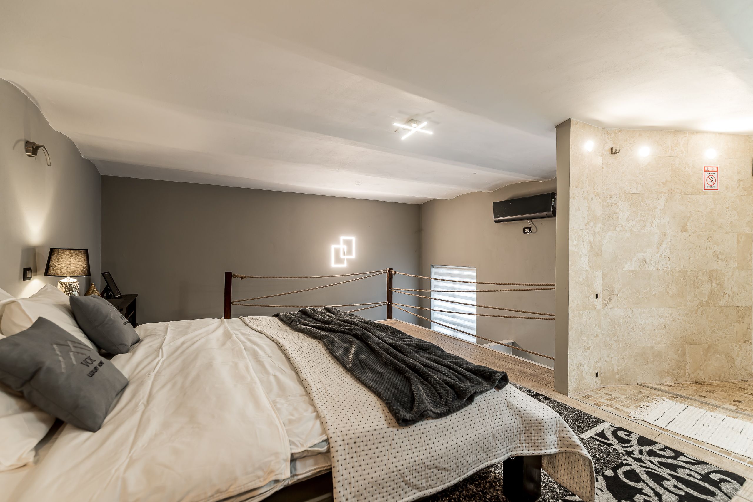 Apartament de 90 mp (conform CF), parter, ultracentral, tip loft — fotografia 4