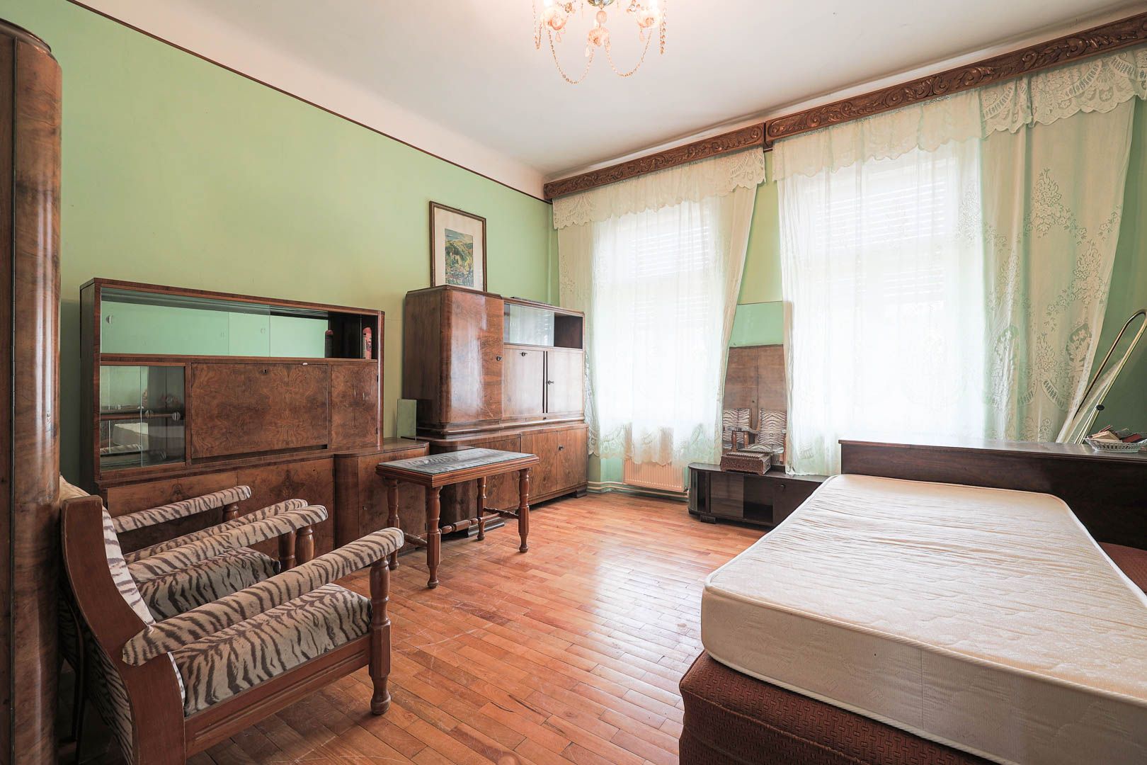 Proprietate cu vad excelent, lângă Spitalul Județean Arad. — fotografia 8