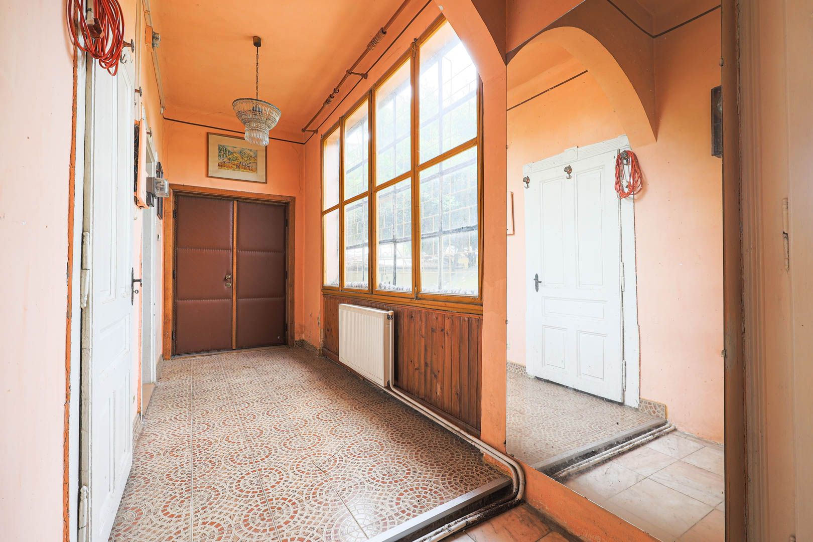 Proprietate cu vad excelent, lângă Spitalul Județean Arad. — fotografia 11