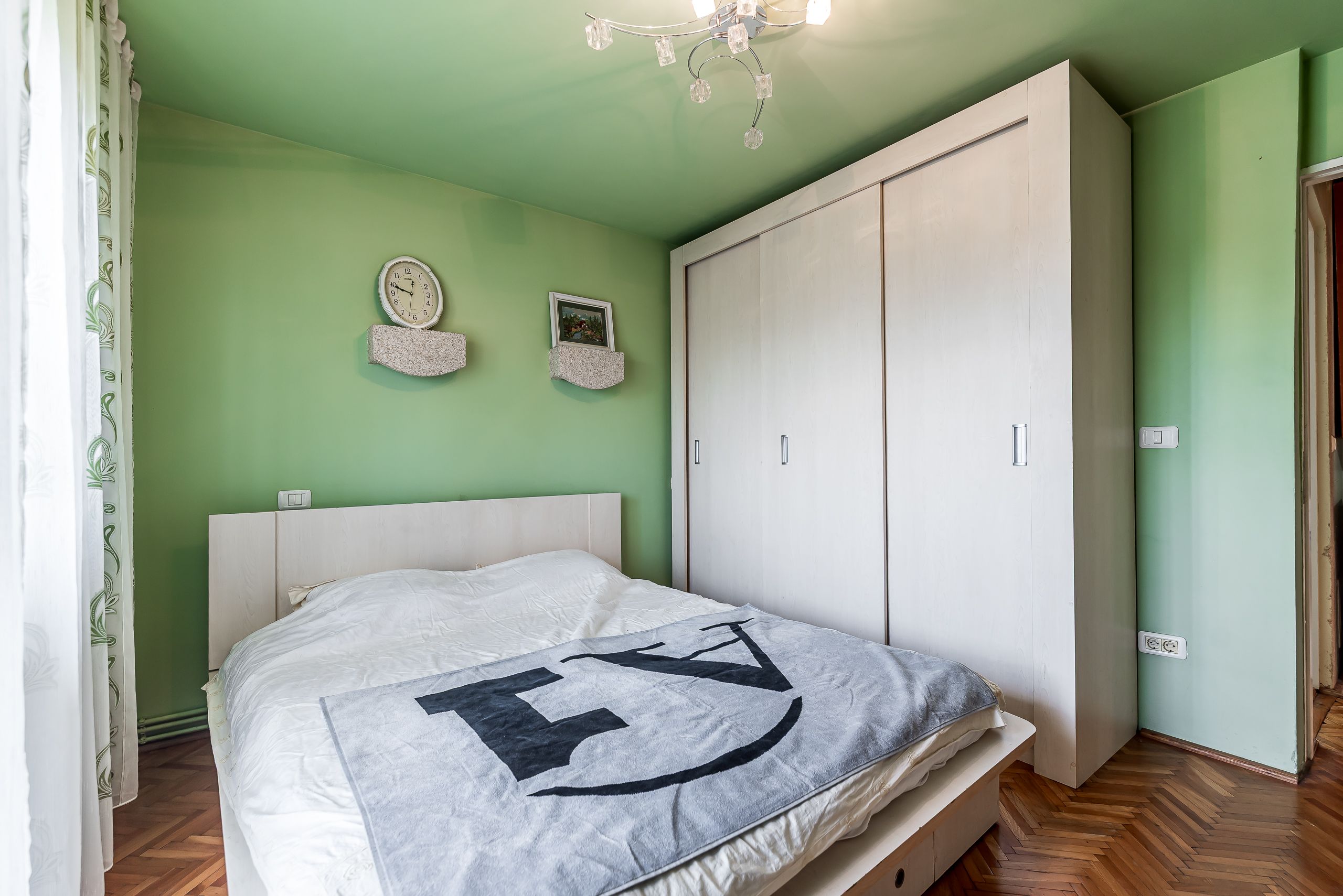 Apartament 3 camere Micalaca 300. Vedere superbă spre Mureș — fotografia 6