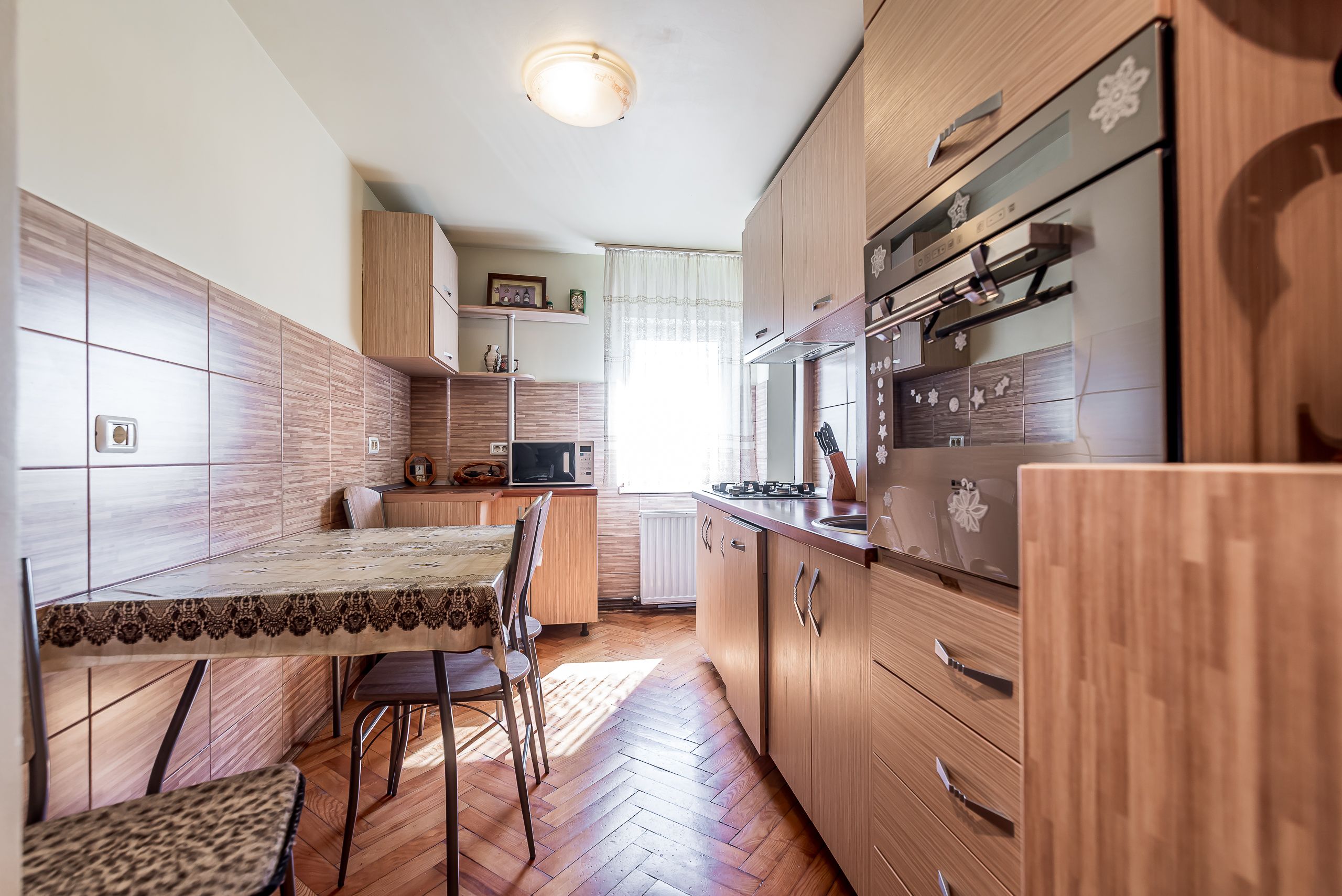 Apartament 3 camere Micalaca 300. Vedere superbă spre Mureș — fotografia 10
