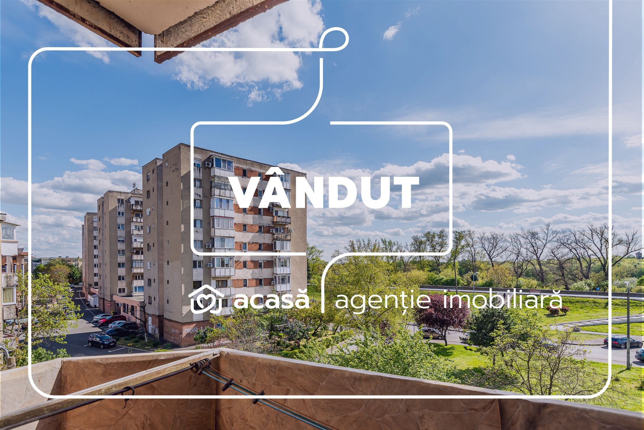 VÂNDUT!  Apartament 3 camere Micalaca 300. Vedere superbă — fotografia 1