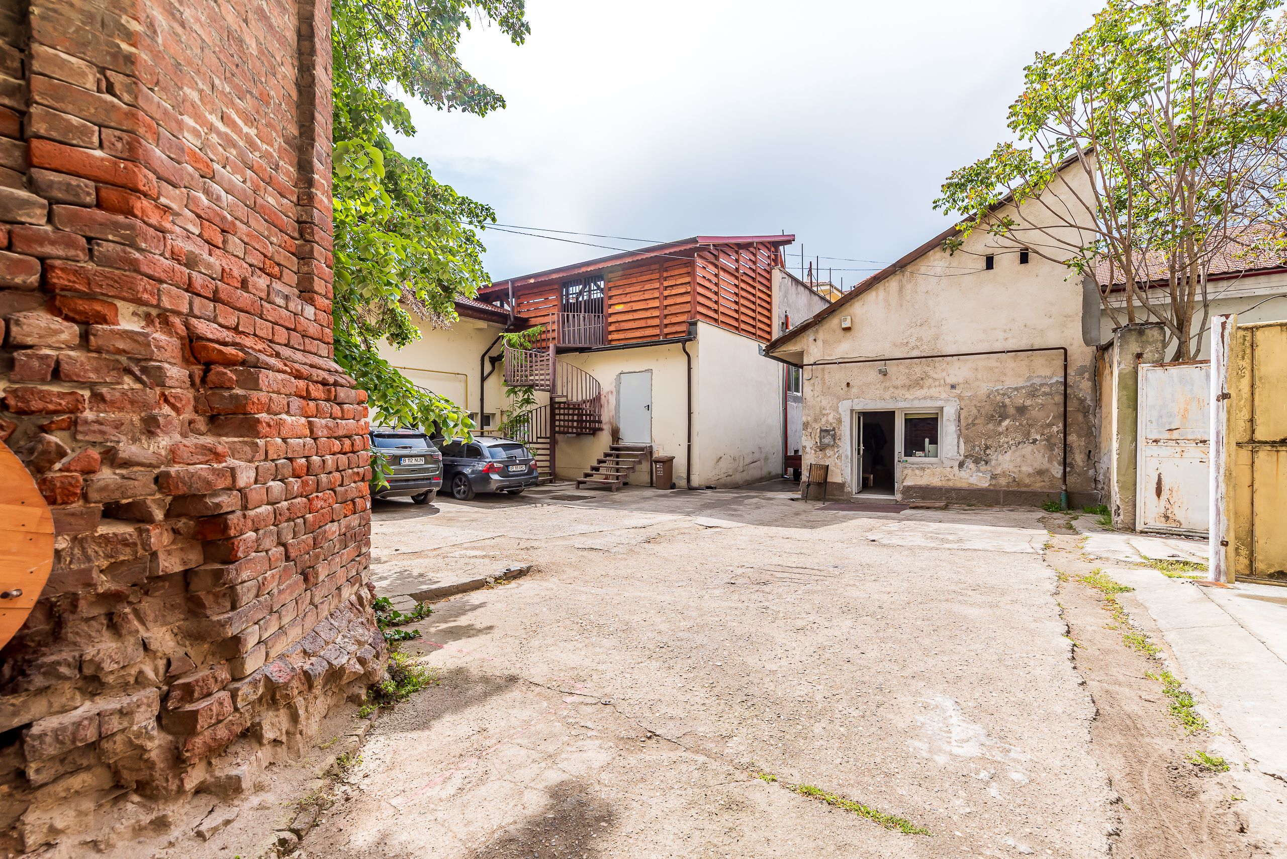 De închiriat spațiu ultracentral, ideal pentru multiple activități — fotografia 7