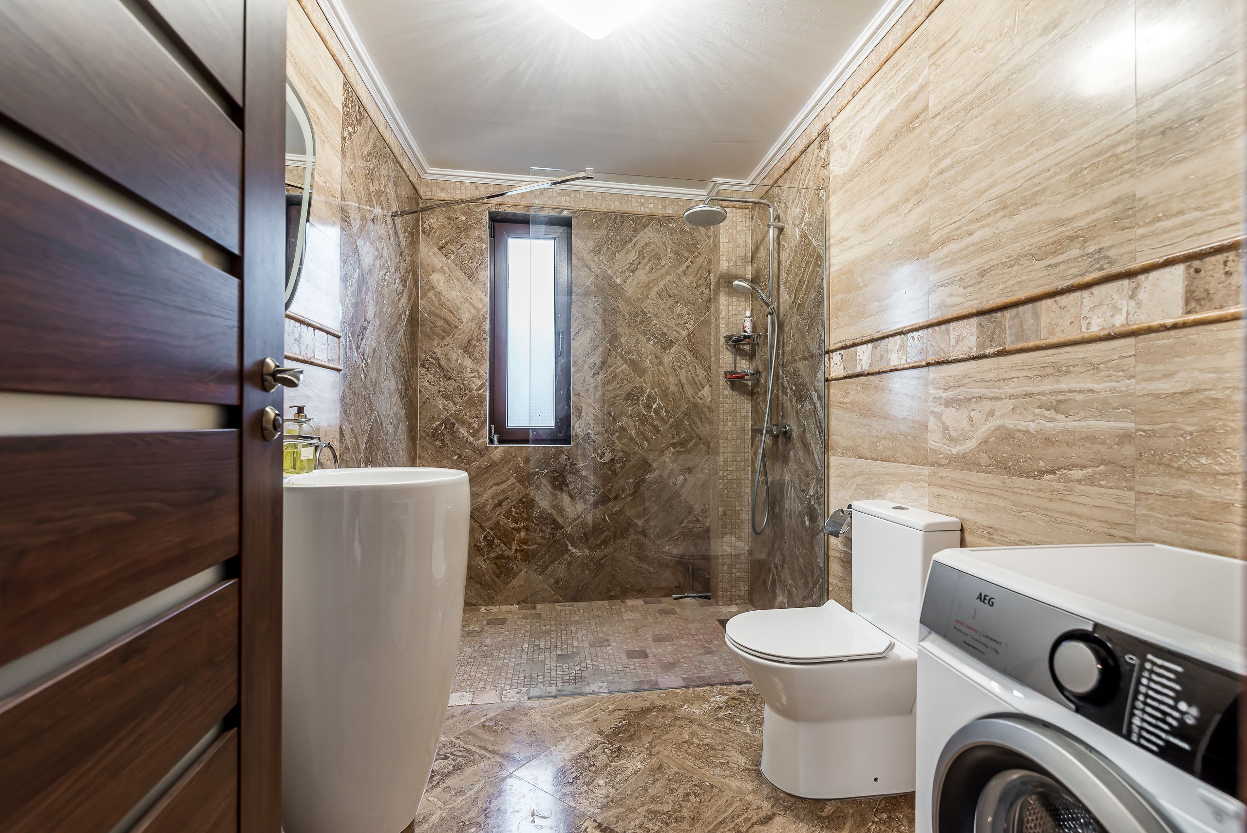Rezervat Casa la cheie de vanzare in cartierul Europa, Vladimirescu — fotografia 12