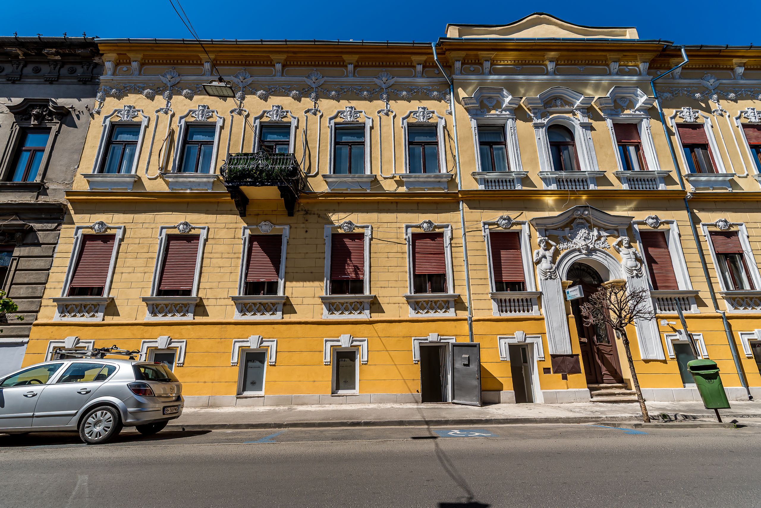 Spațiu comercial cu acces stradal, pe b-dul Decebal, ideal investiție — fotografia 10