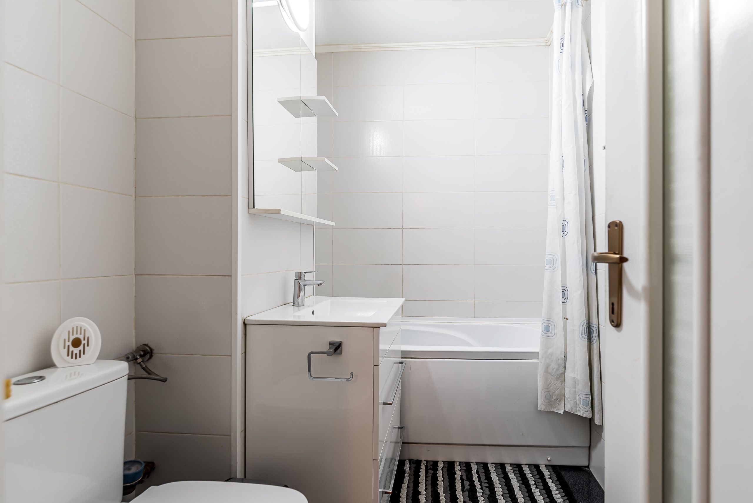 REZERVAT Apartament mobilat pe strada Corneliu Coposu, 0% COMISION — fotografia 10