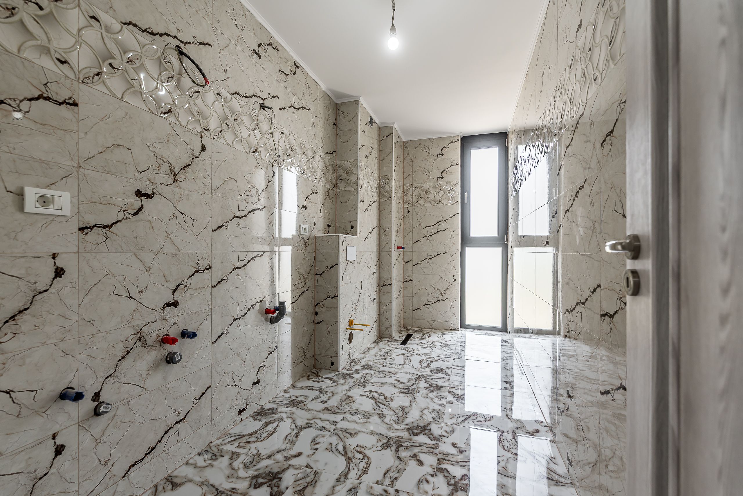 Etaj 3/3. Lift. Parcare. Subcetate. 2 camere. Bloc nou! — fotografia 6