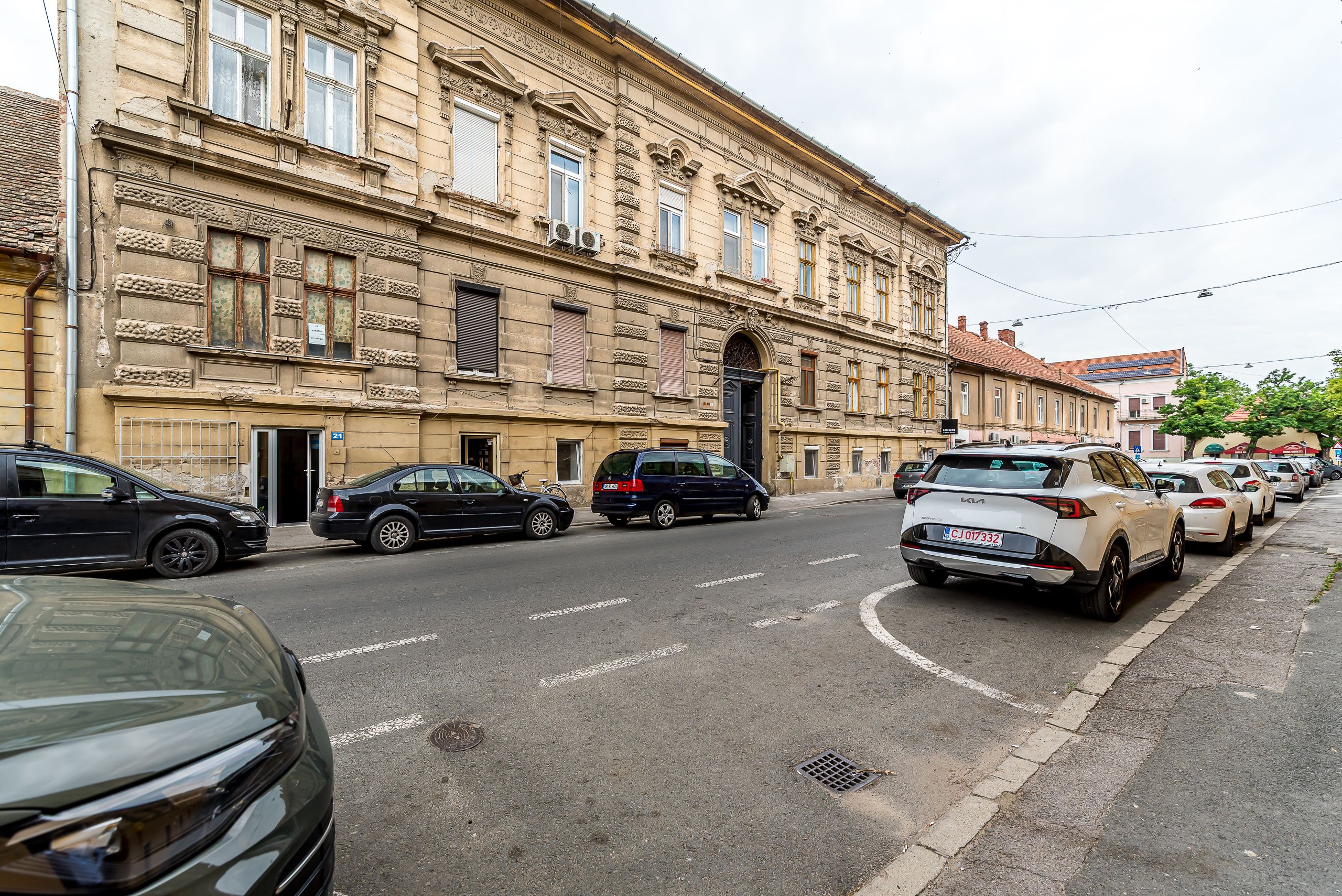Apartament 2 camere Str. Lucian Blaga, clădire în renovare completa