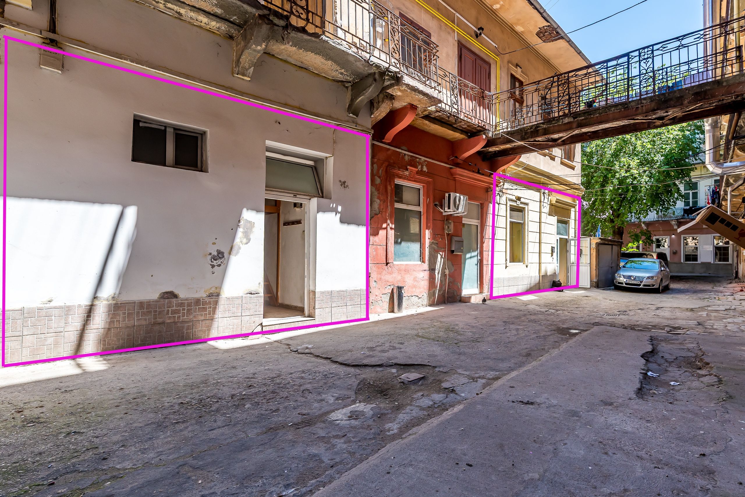 Spațiu birouri central cu 2 intrări pe Str. Unirii 1 Arad. — fotografia 3