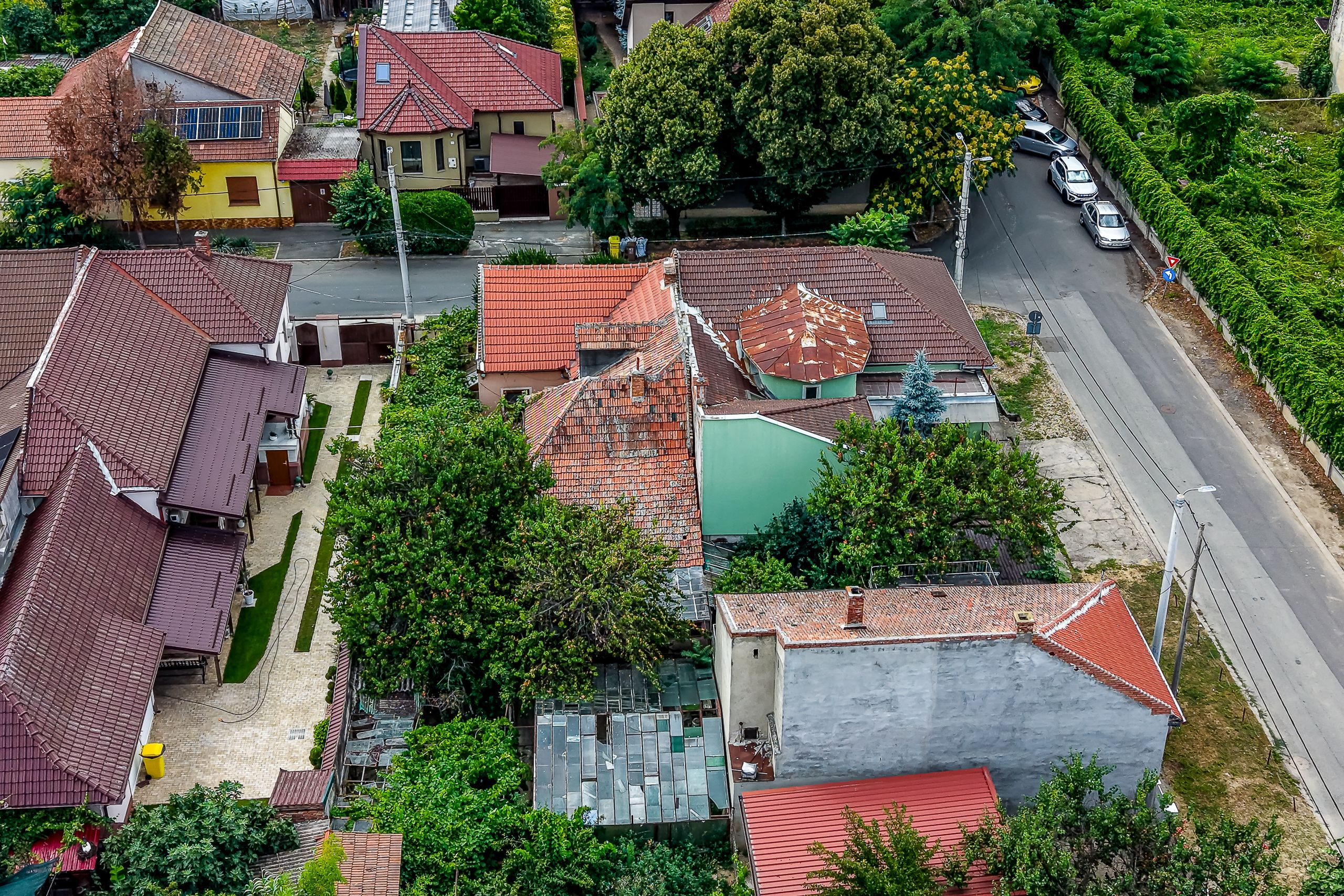 Casă cu teren de 370 mp în Zona Funcționarilor — fotografia 11
