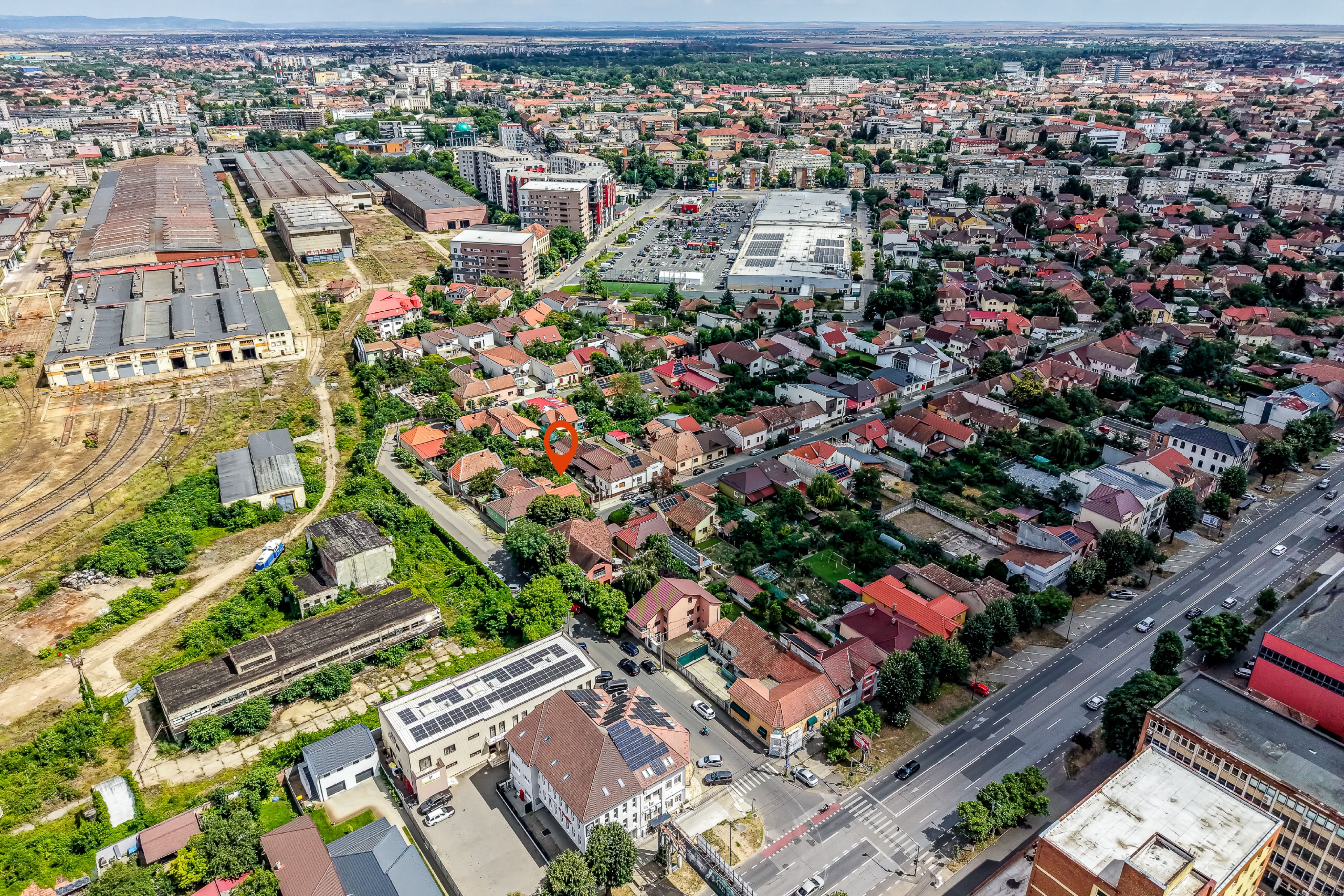 Casă cu teren de 370 mp în Zona Funcționarilor — fotografia 9