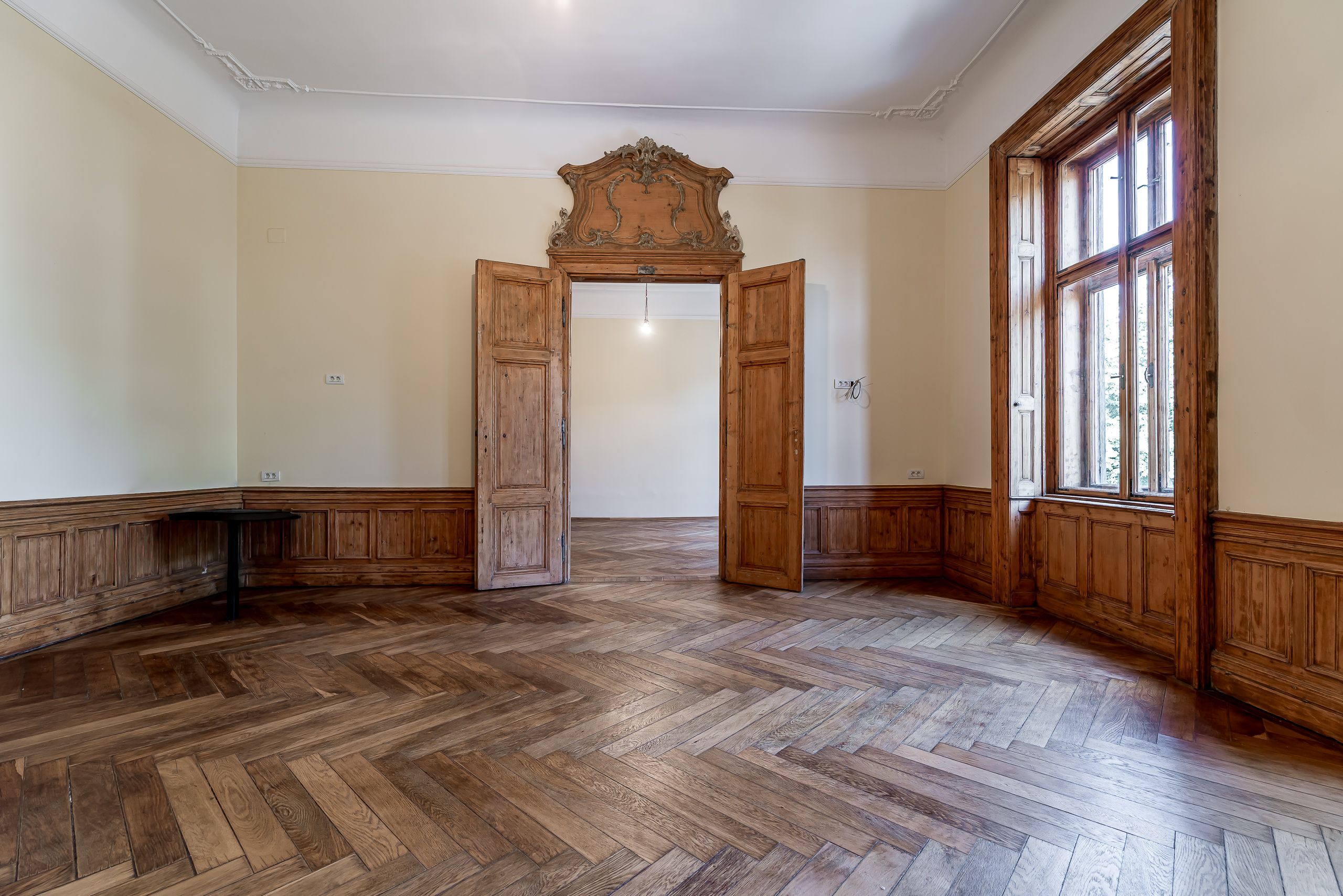 Apartament istoric pe Bulevardul Revoluției — fotografia 9