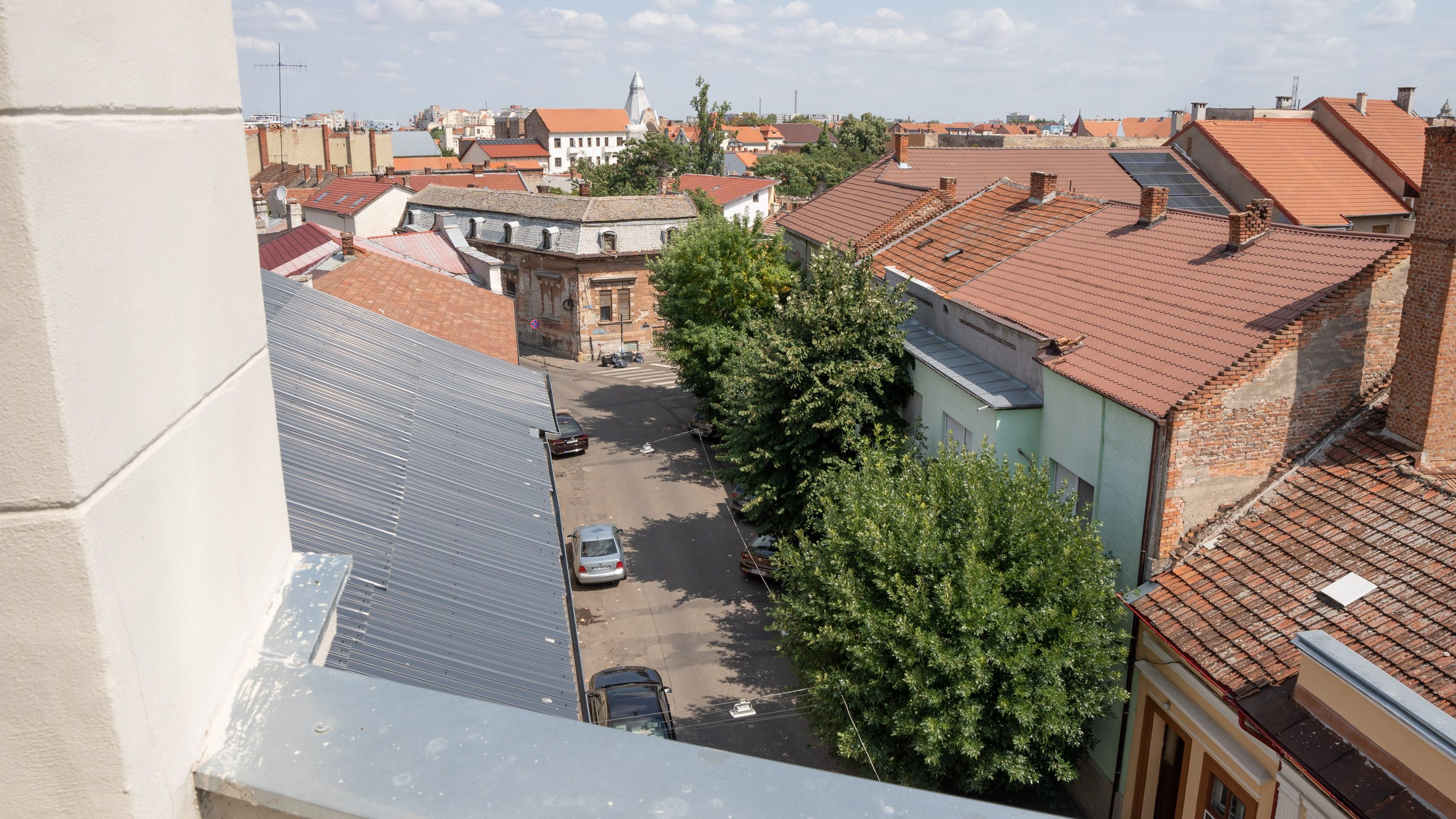 Arad central | 2 camere | 2 băi | — fotografia 9