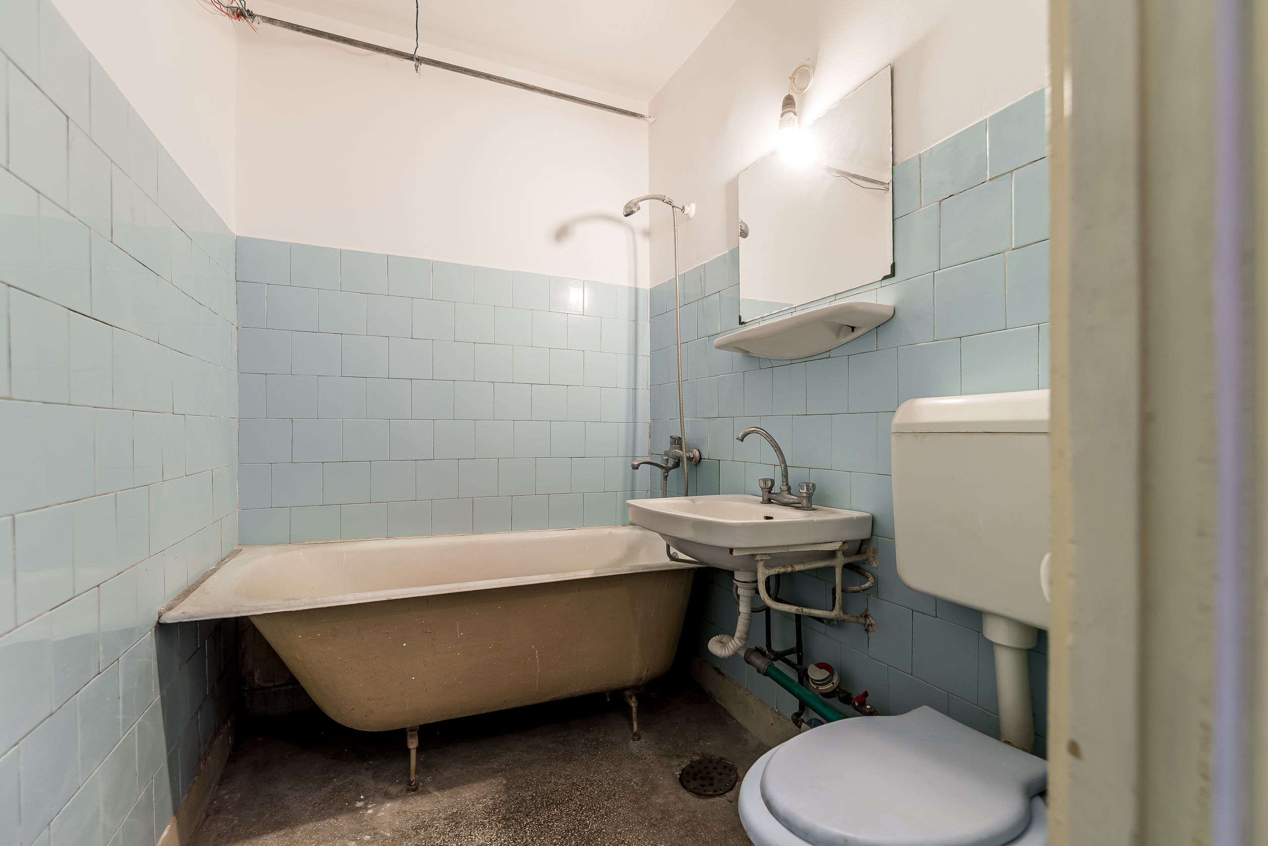 Apartament 2 camere la preț corect. Bloc reabilitat | Vlaicu-Fortuna — fotografia 8