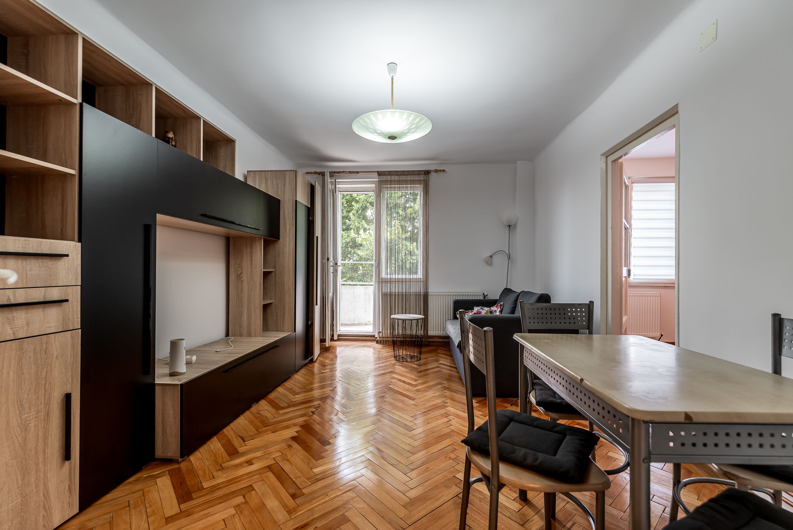 Câștigi o oră pe zi! Apartament cu 2 camere ultracentral, etaj 2 — fotografia 7