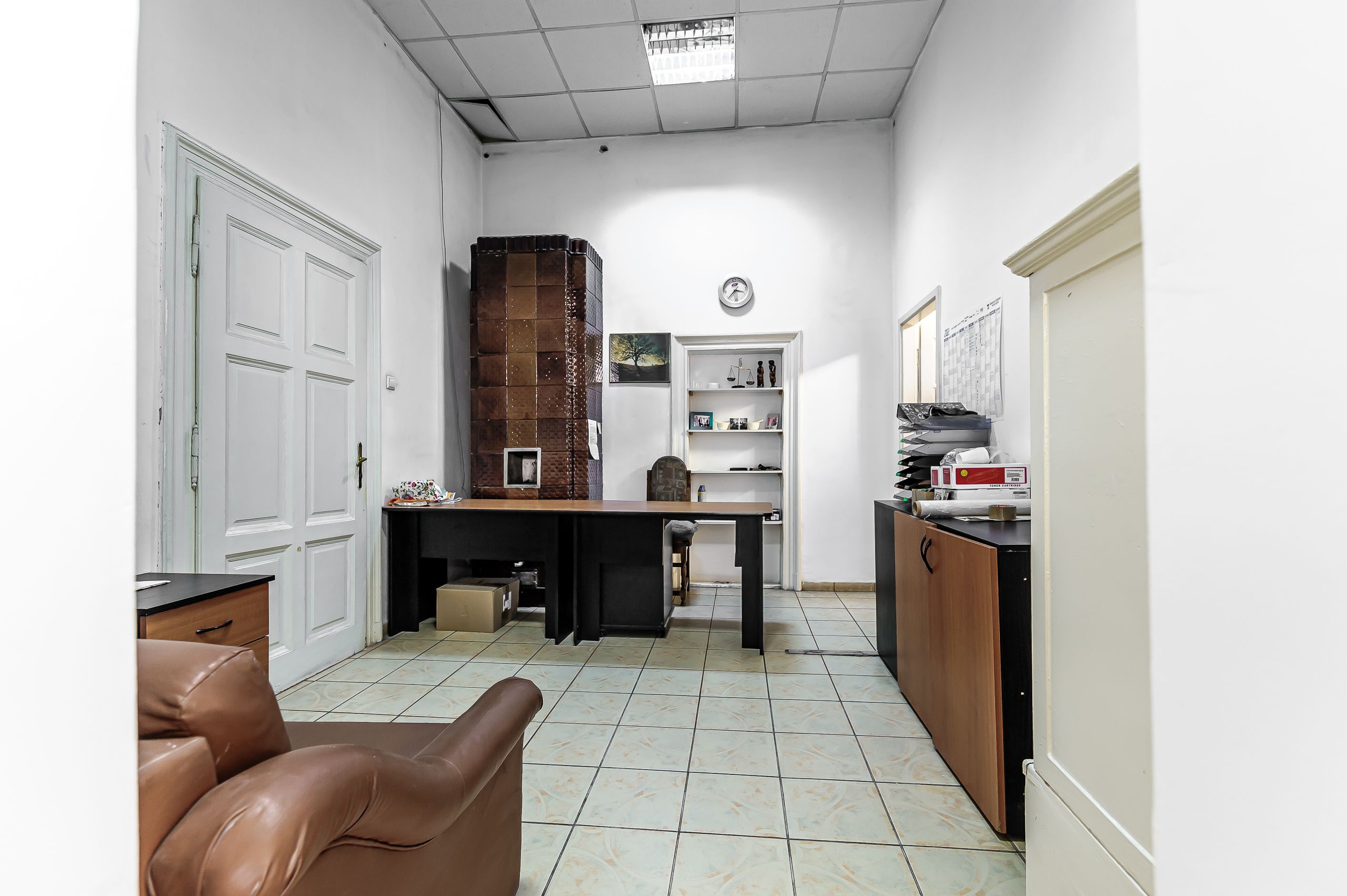 Spațiu comercial premium în centrul Aradului, Fosta Farmacie Grozescu — fotografia 7