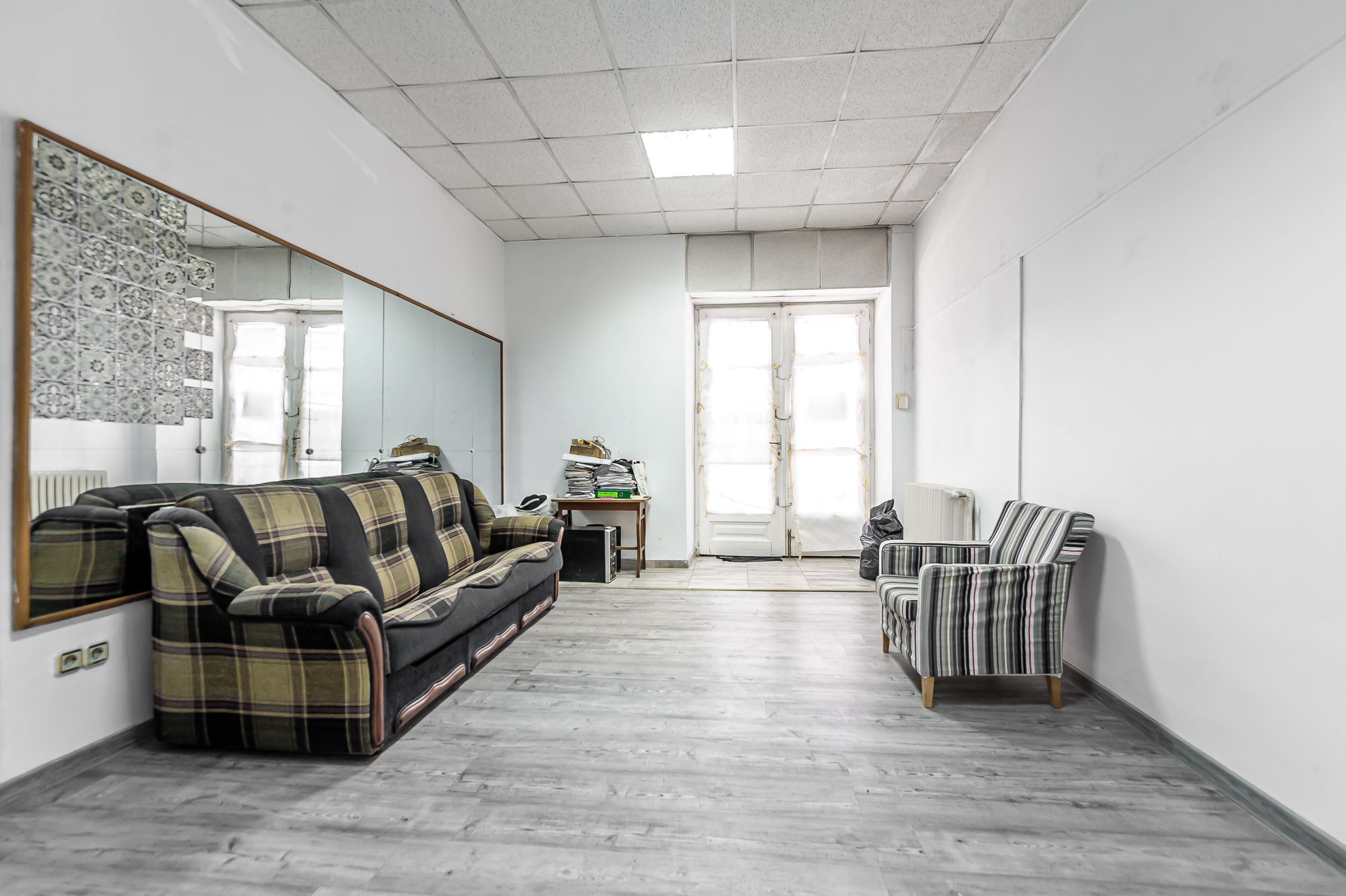 Spațiu comercial premium în centrul Aradului, Fosta Farmacie Grozescu — fotografia 11
