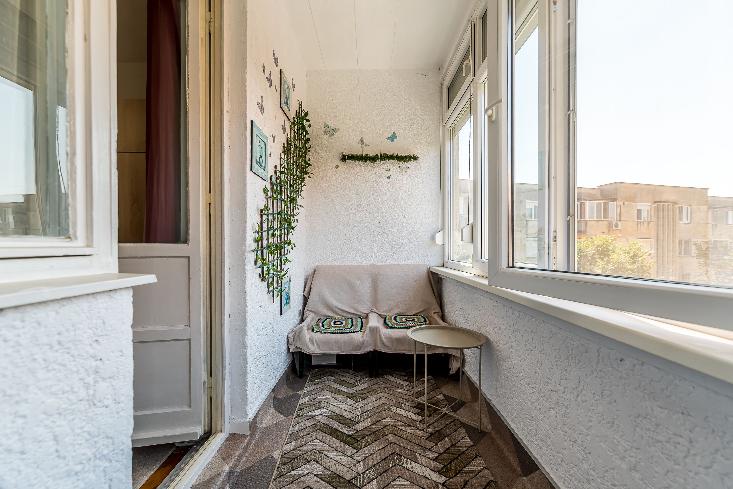 Apartament cu 1 cameră, balcon închis și boxă pe str. Carol Davila — fotografia 3