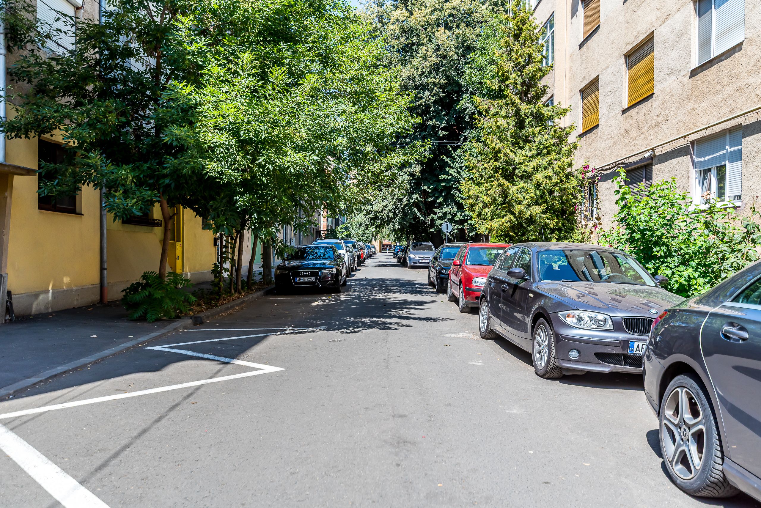 Apartament cu 1 cameră, balcon închis și boxă pe str. Carol Davila — fotografia 9