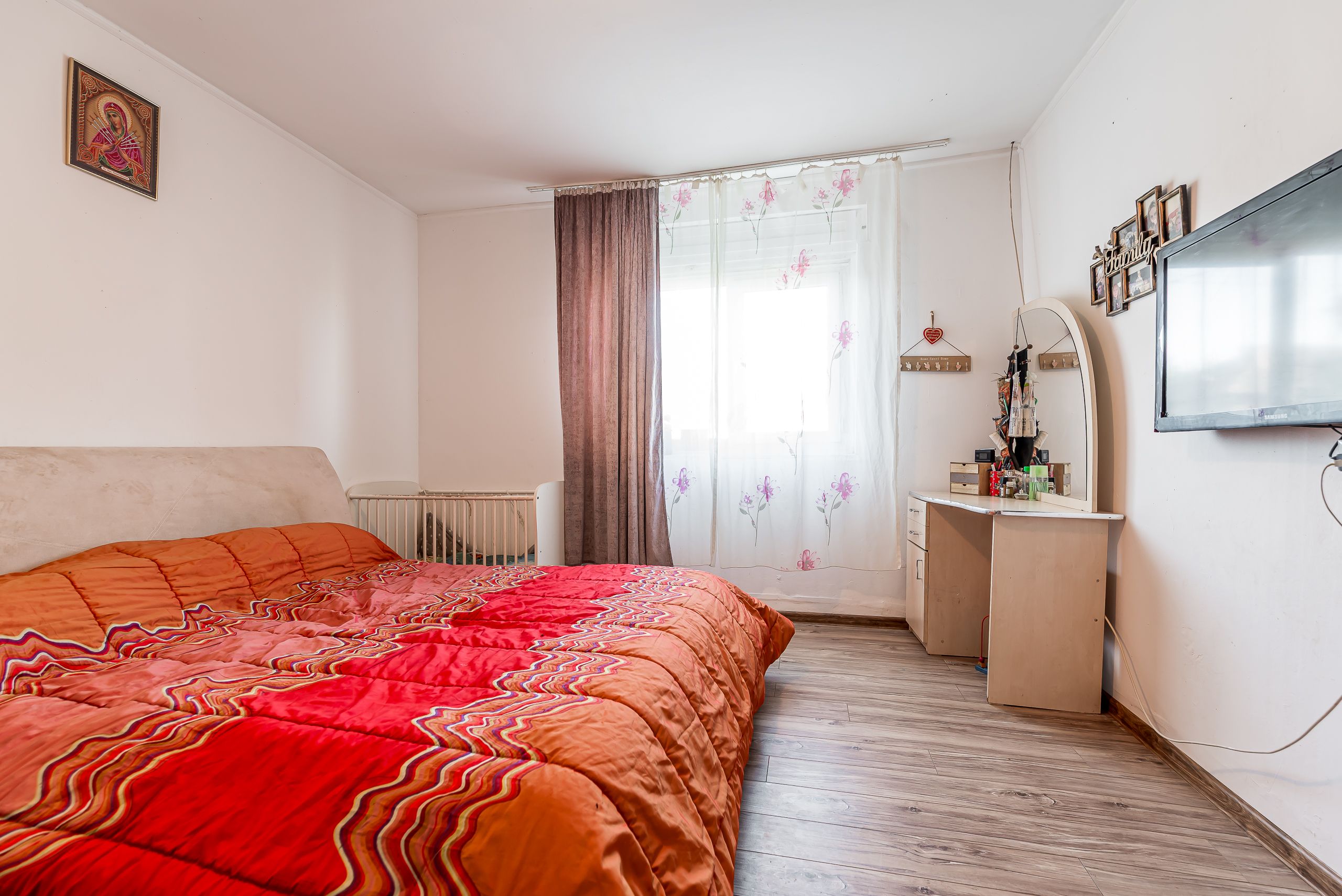 Casă cu teren 3.950 mp | Dorobanți | 63.500 € negociabil — fotografia 5
