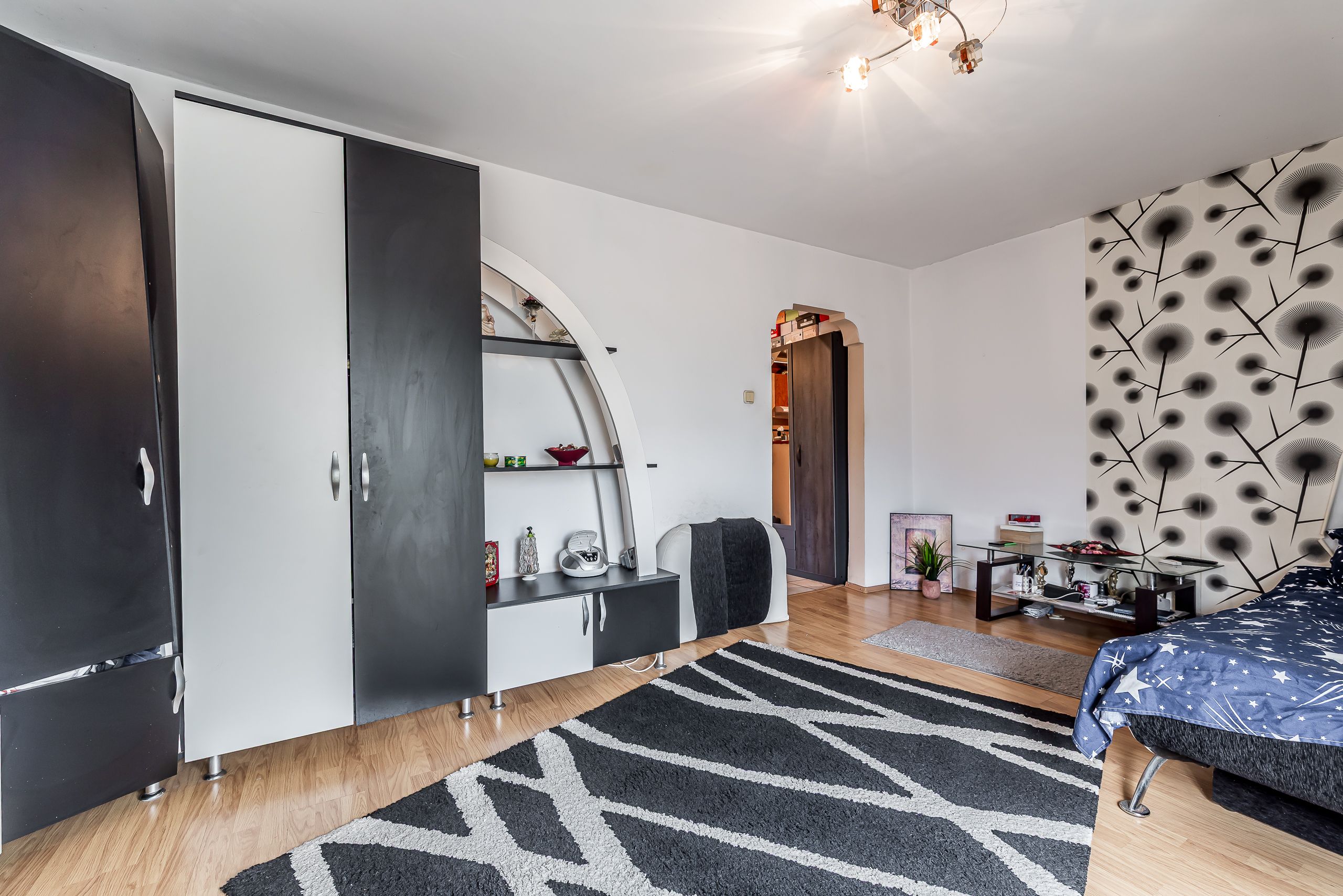 Apartament 2 camere decomandat | Zona Genesys Arad — fotografia 3