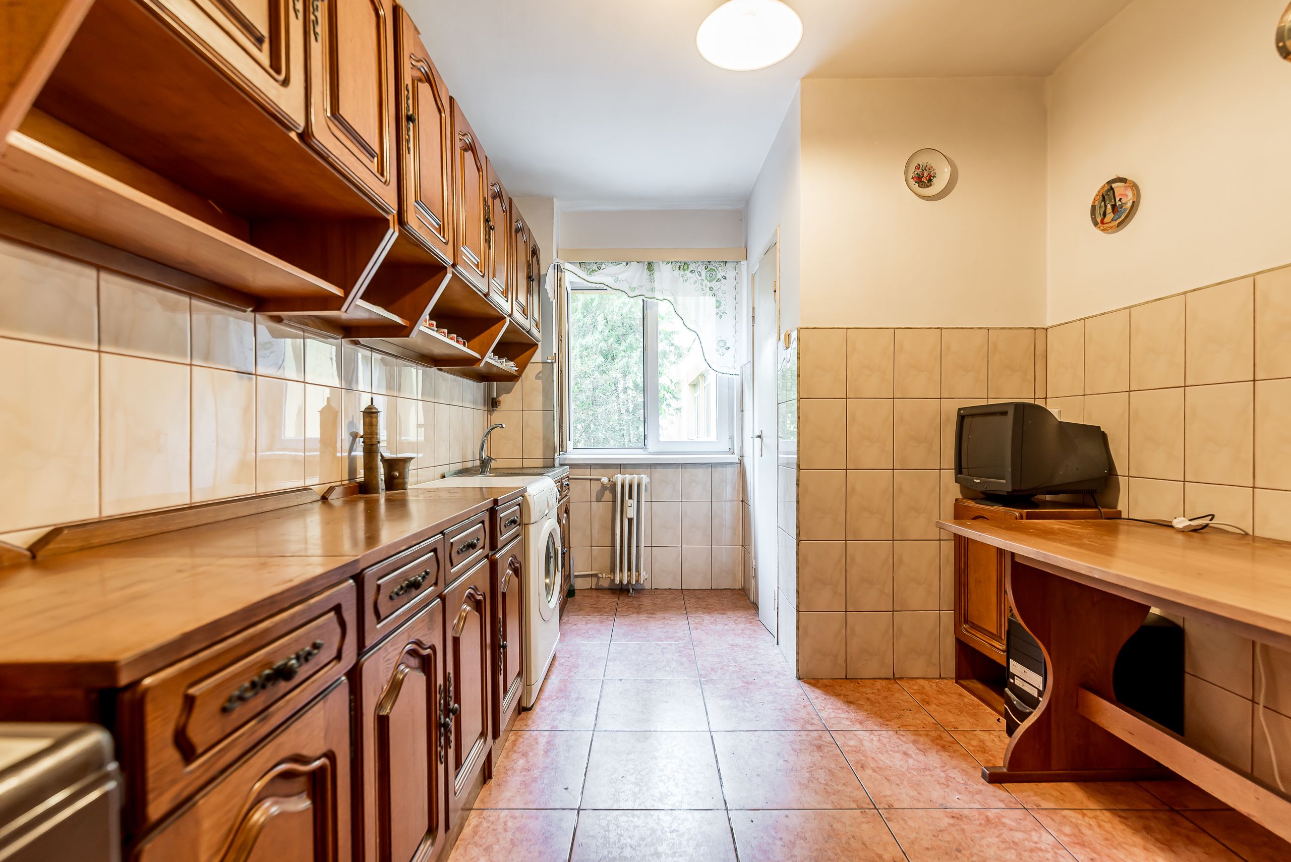 Apartament 3 camere, etaj 1, zonă verde și retrasă Poetului, Vlaicu — fotografia 2