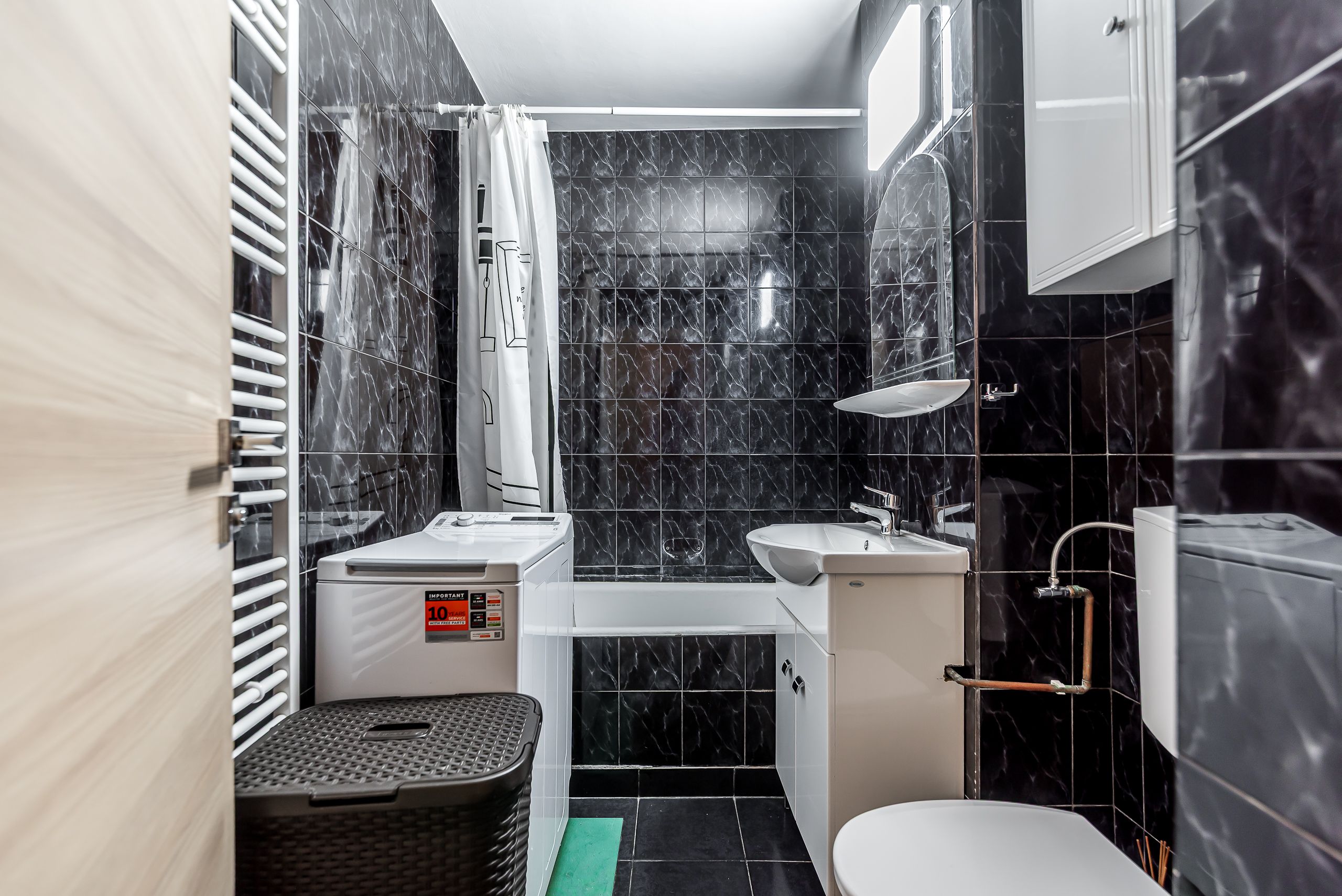 Imagine 13 - Apartament la cheie pentru familie. Micalaca, zona Miorița, 5 camere