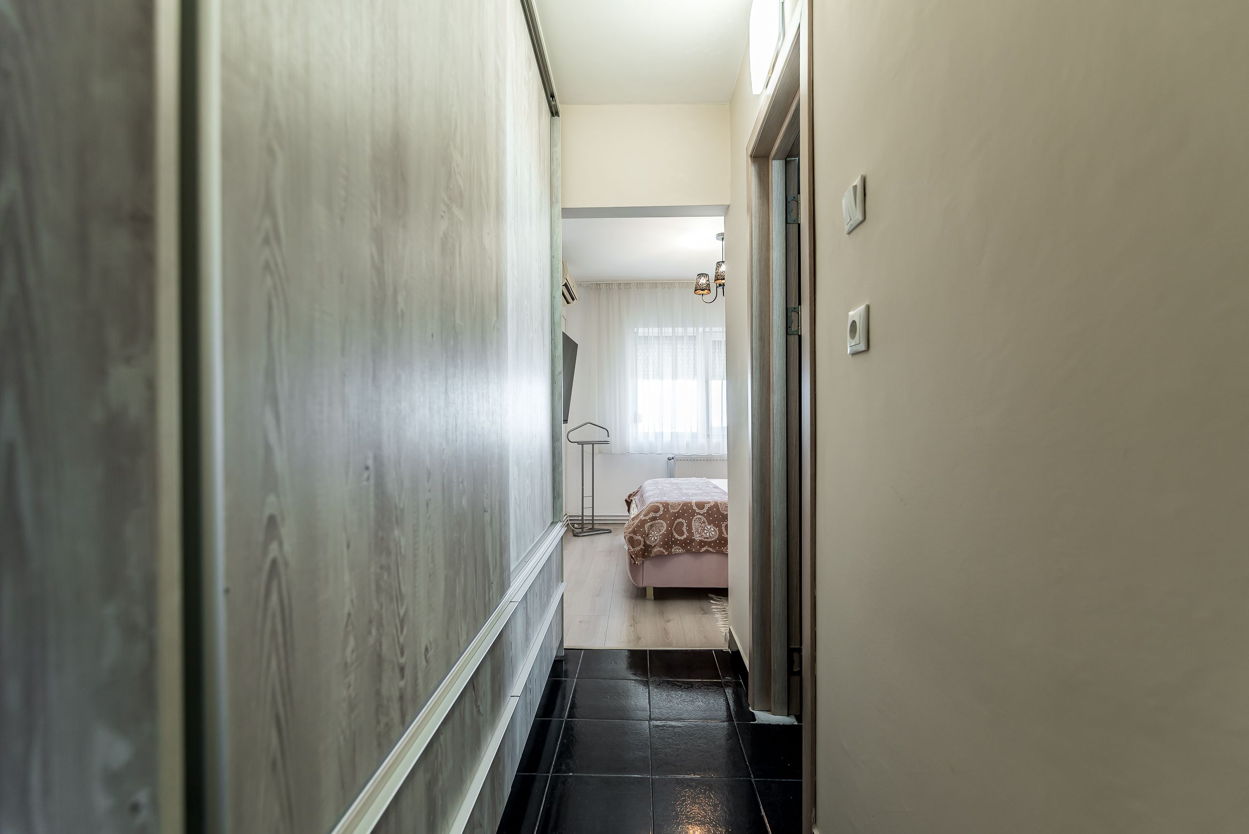 Imagine 16 - Apartament la cheie pentru familie. Micalaca, zona Miorița, 5 camere