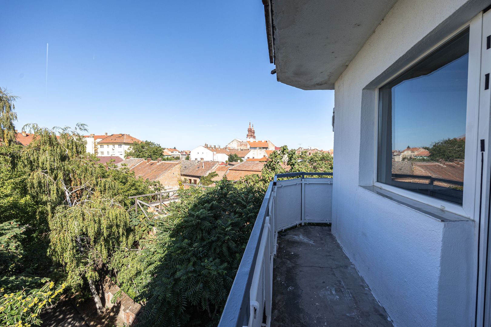 Apartament 2 camere - renovat - Piața Catedralei - COMISION 0 — fotografia 1
