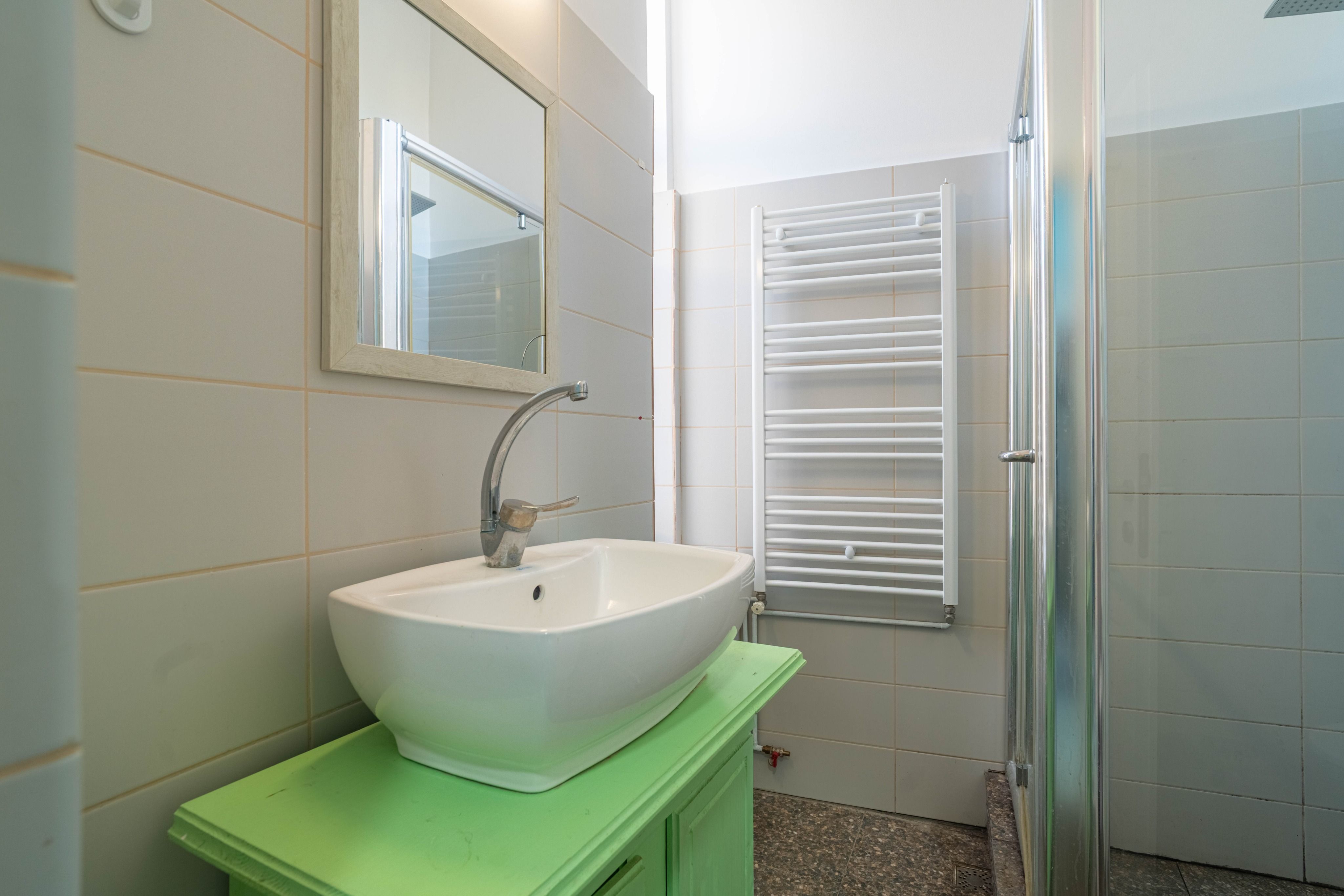 Apartament cu 1 cameră – Central, Arad | Renovat, mobilat și utilat — fotografia 6