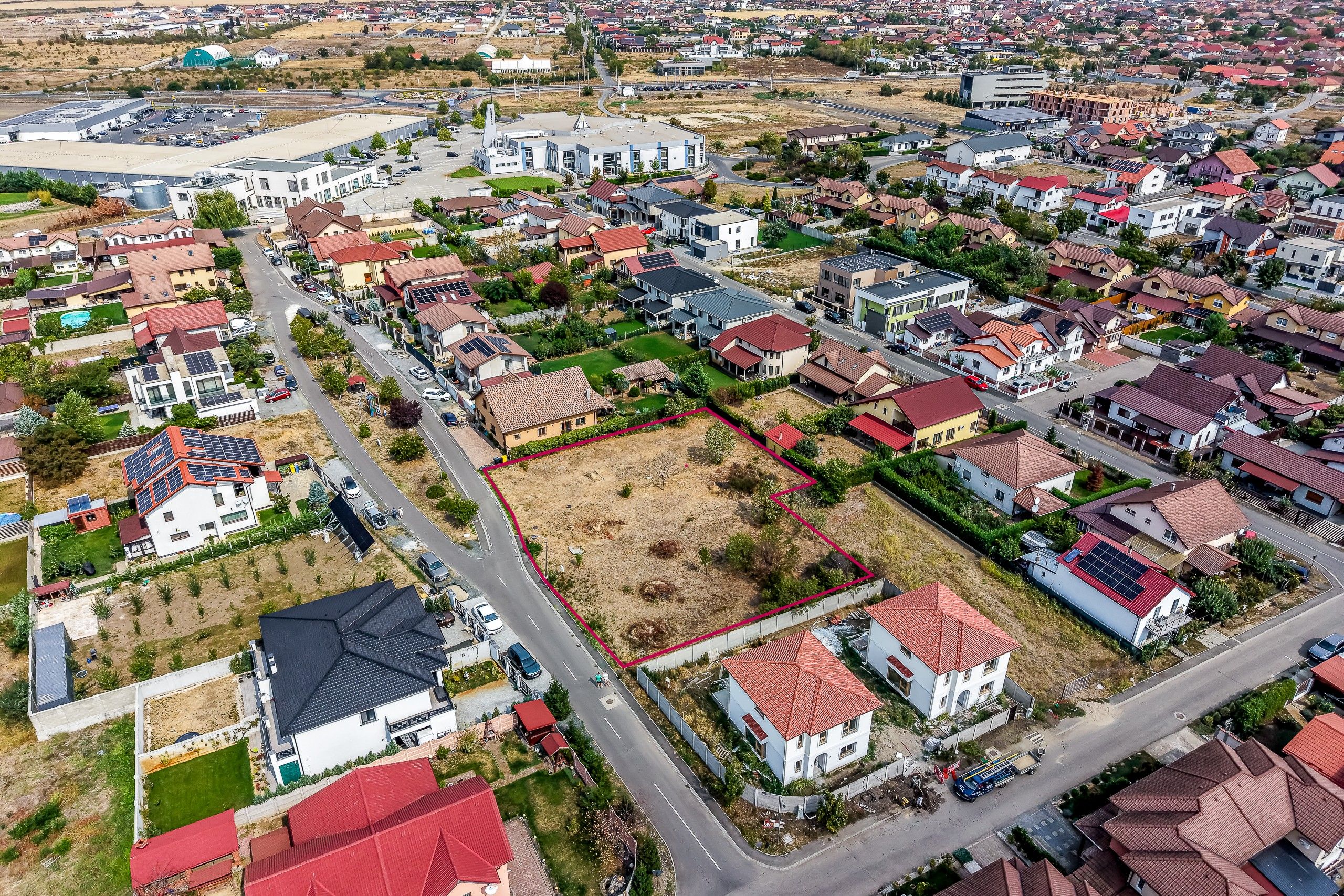 Două parcele de teren disponibile | Via Carmina | Str. Cassia