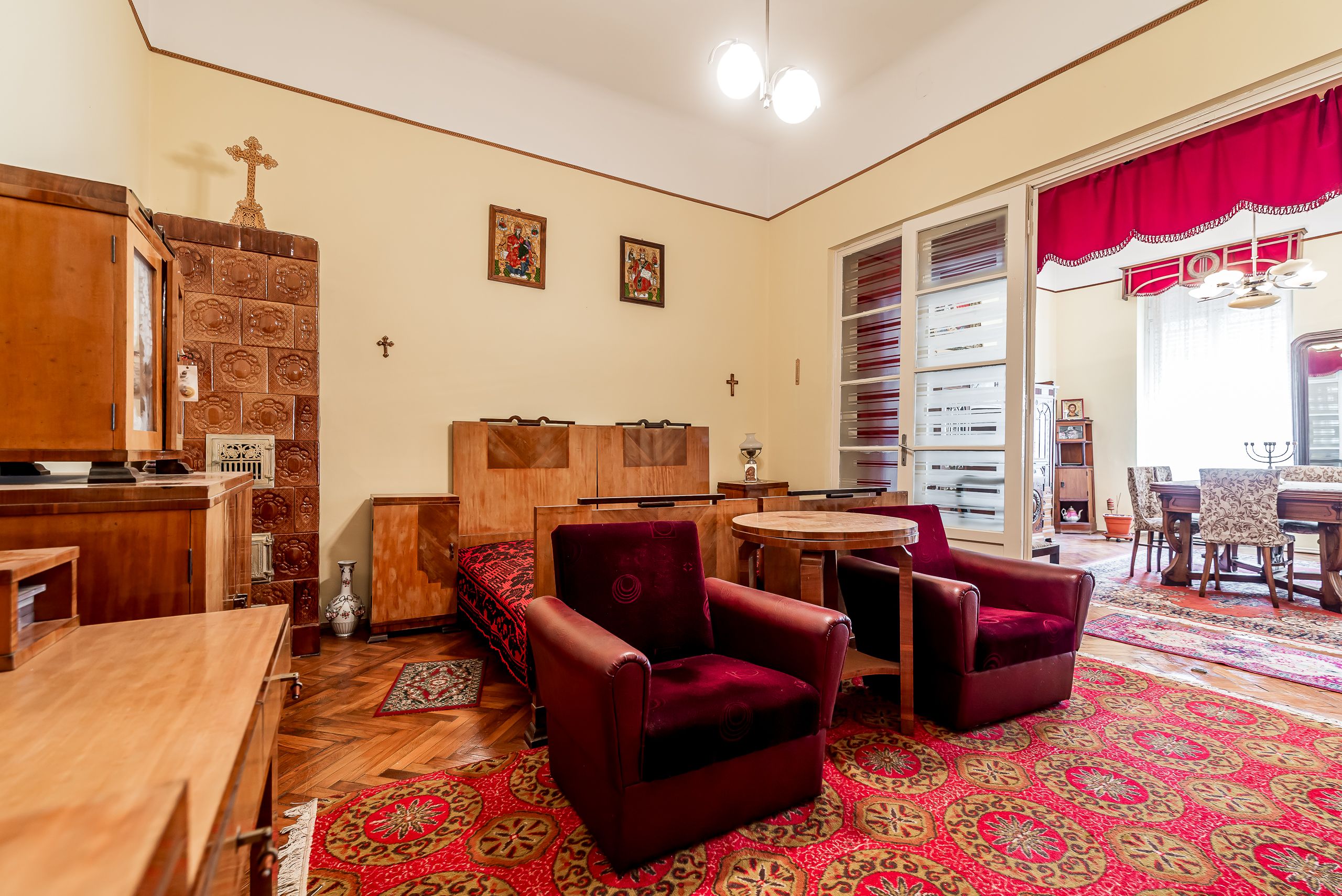 Apartament 3 camere, etaj 1, ultracentral (clădire cu 4 apartamente) — fotografia 7