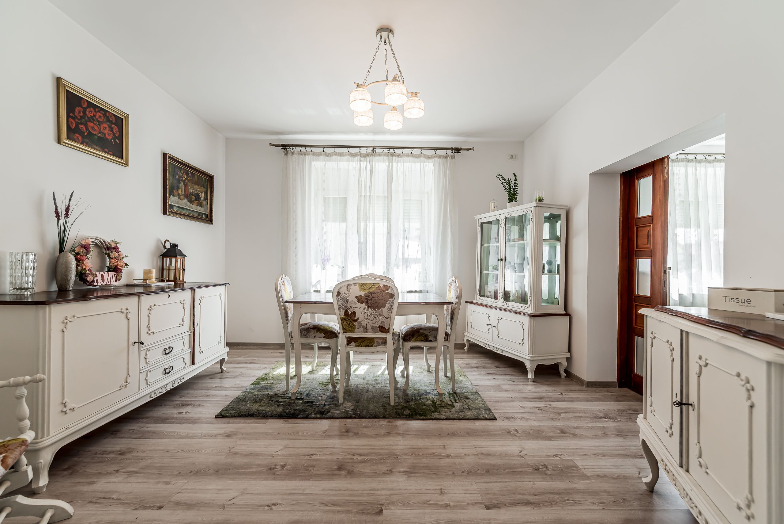 Casă în Vlaicu cu garaj și teren de 376 mp, Arad — fotografia 3