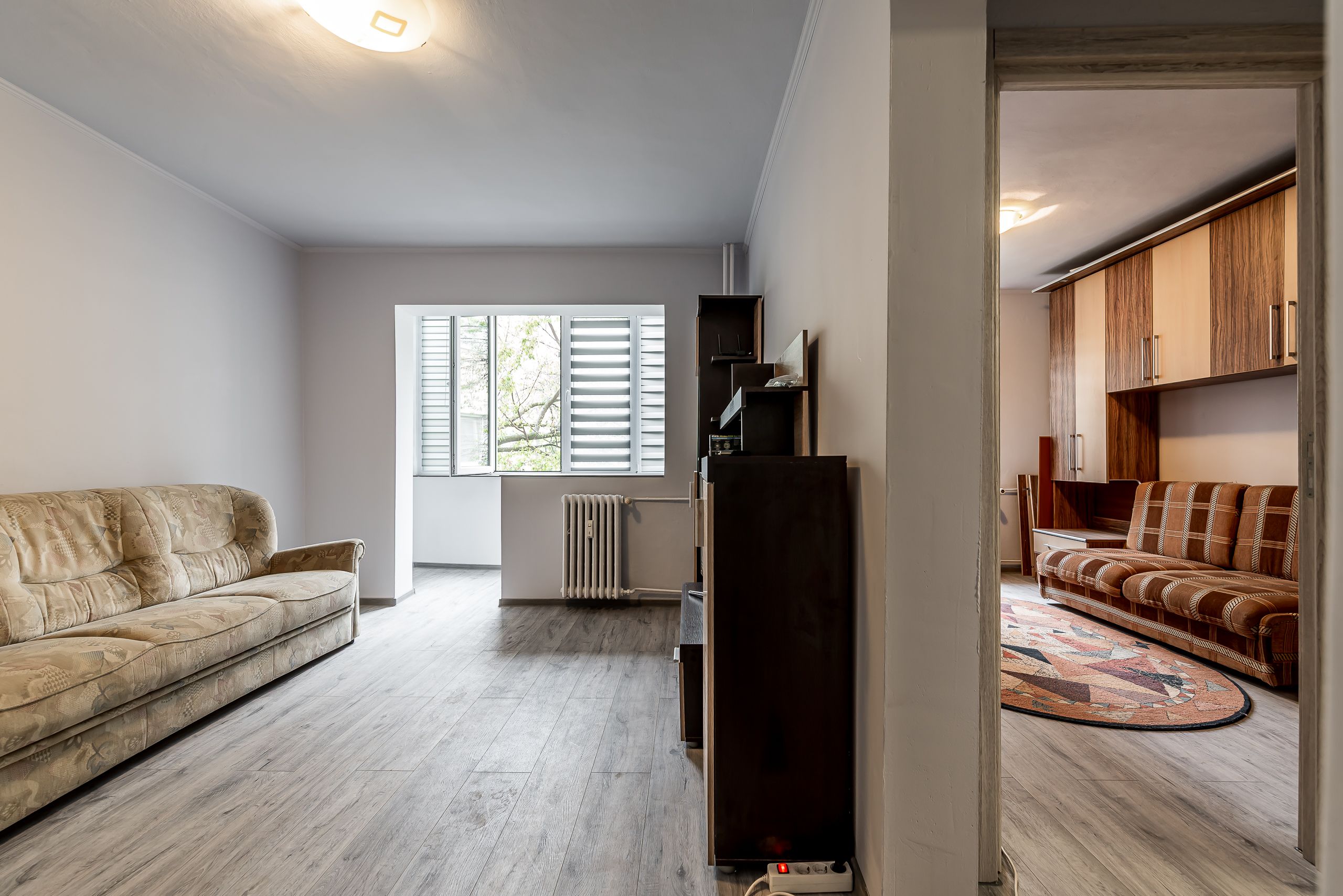 🏡 APARTAMENT 2 CAMERE | ETAJ 1 | ZONA LEBĂDA — fotografia 1