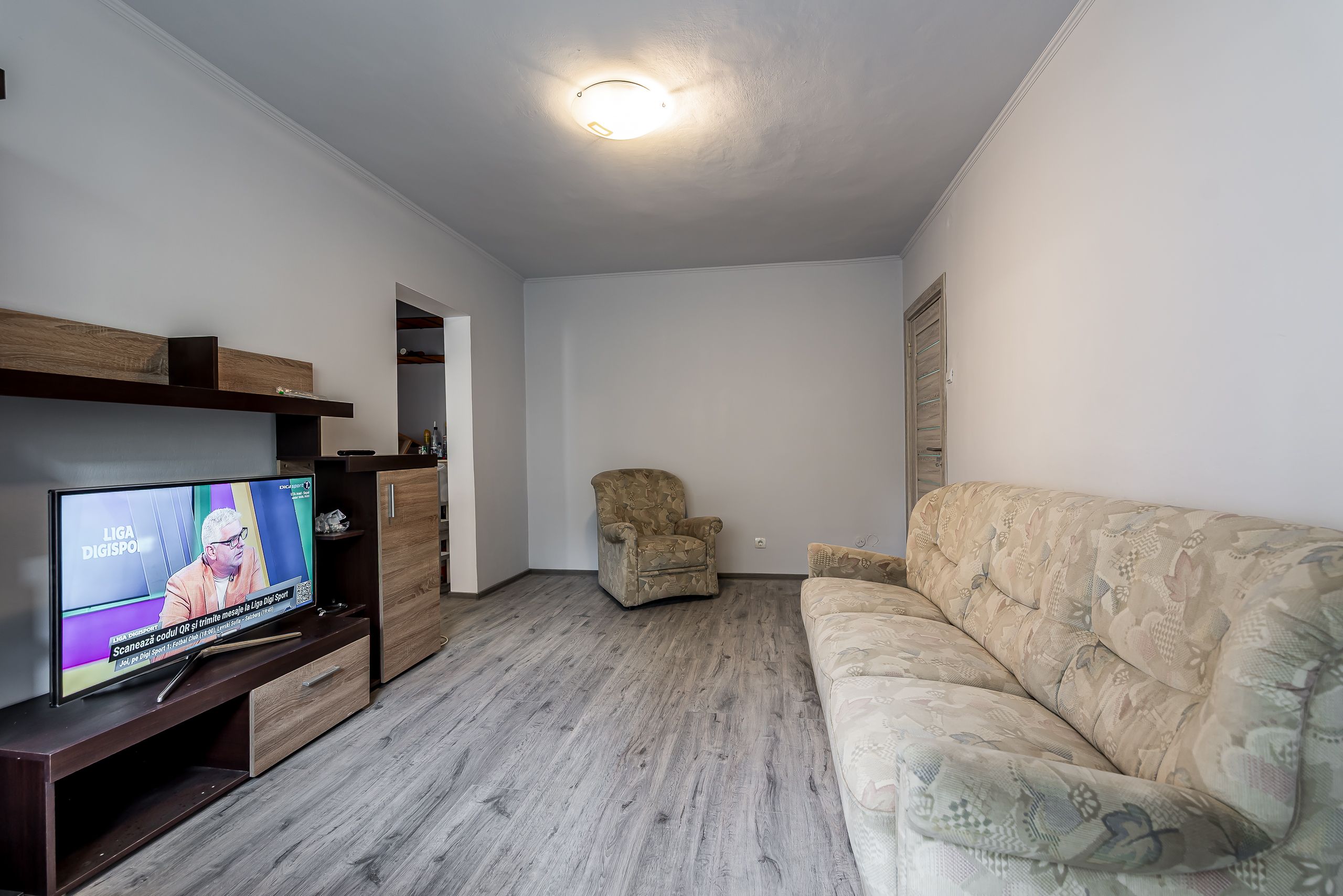 🏡 APARTAMENT 2 CAMERE | ETAJ 1 | ZONA LEBĂDA — fotografia 4