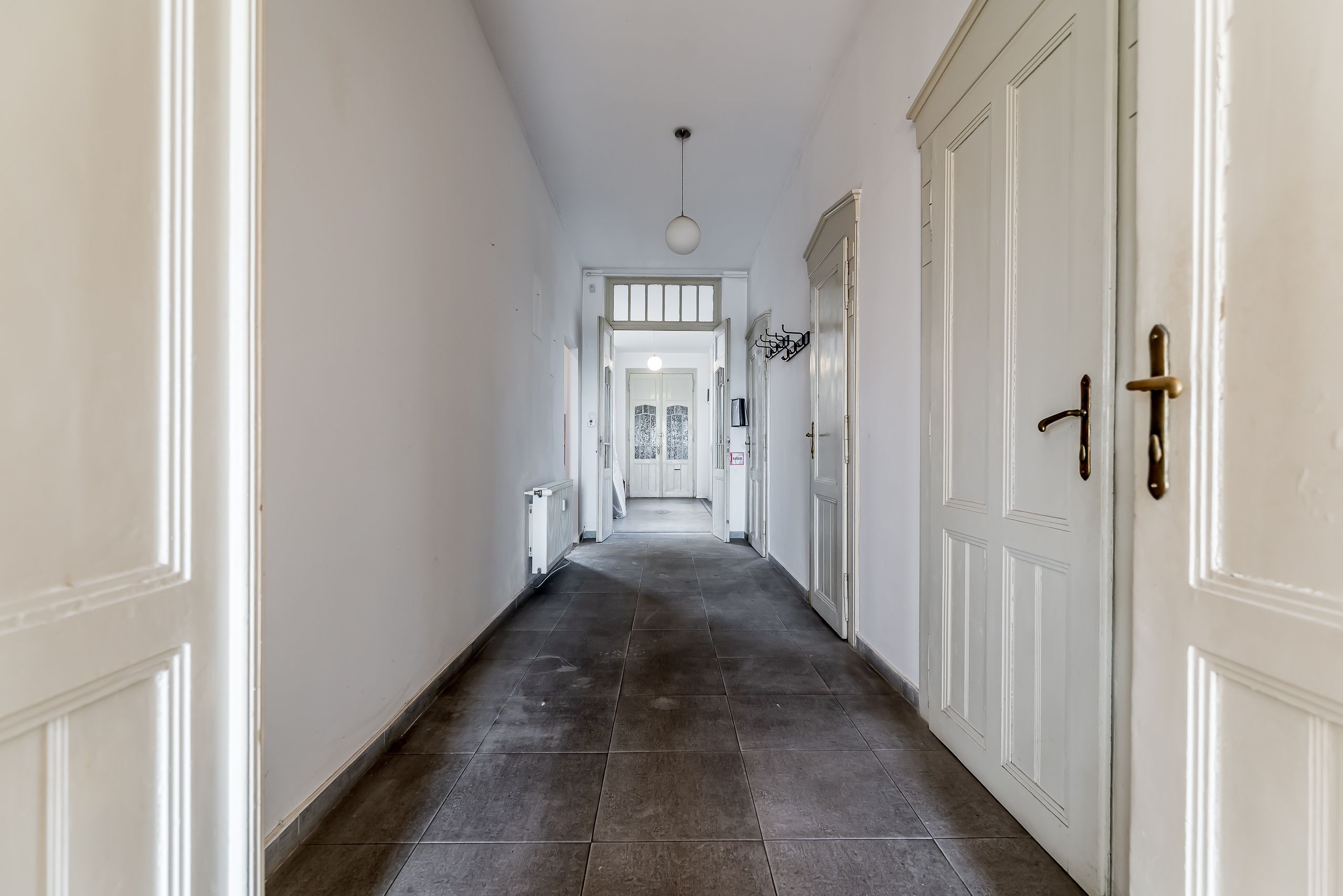 Palatul Neptun, Timișoara | 4 camere, 180 mp, vedere spre Bega — fotografia 8