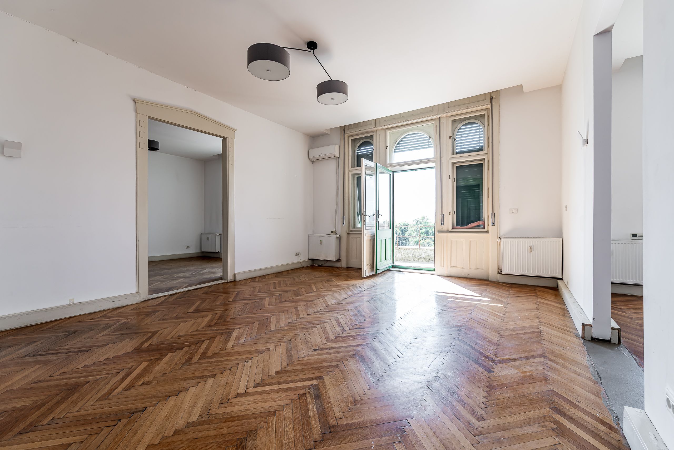 Palatul Neptun, Timișoara | 4 camere, 180 mp, vedere spre Bega — fotografia 3
