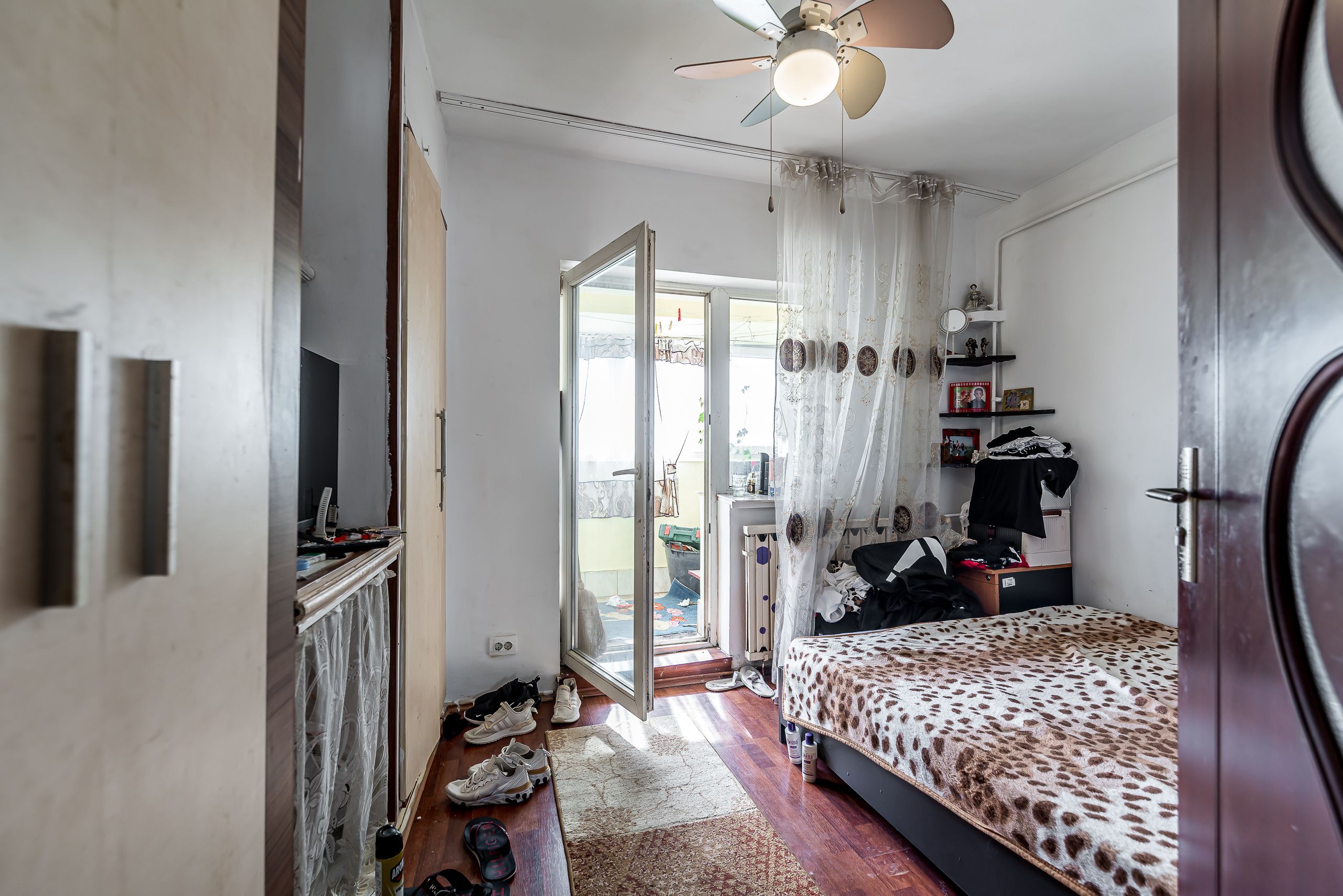 Imagine 14 - Apartament cu 5 camere pe Splaiul General Gheorghe Magheru, Micălaca