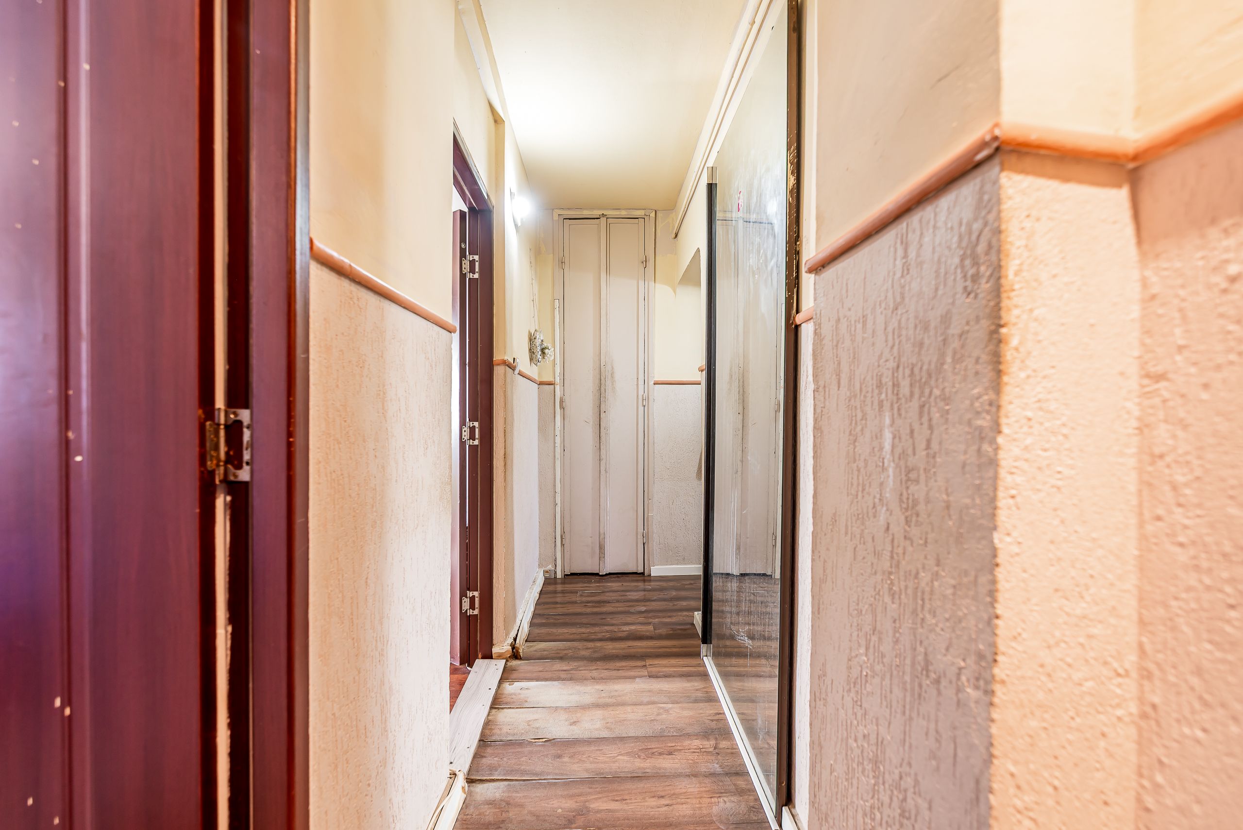 Imagine 20 - Apartament cu 5 camere pe Splaiul General Gheorghe Magheru, Micălaca