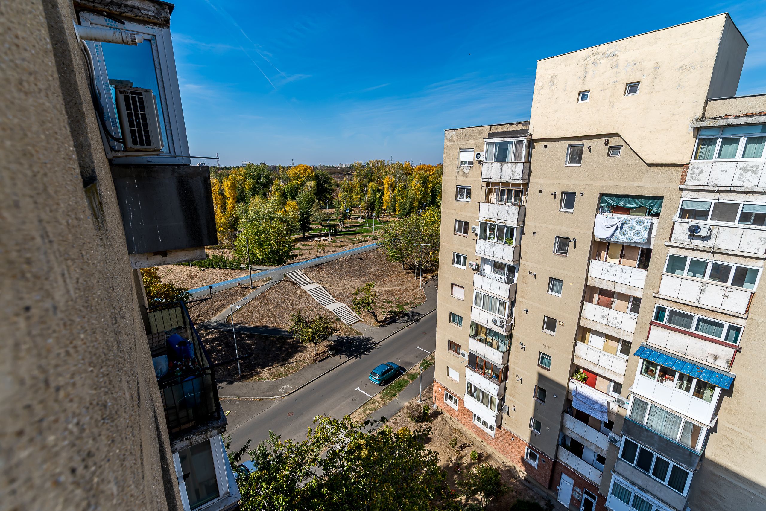 Apartament cu 5 camere pe Splaiul General Gheorghe Magheru, Micălaca — fotografia 4