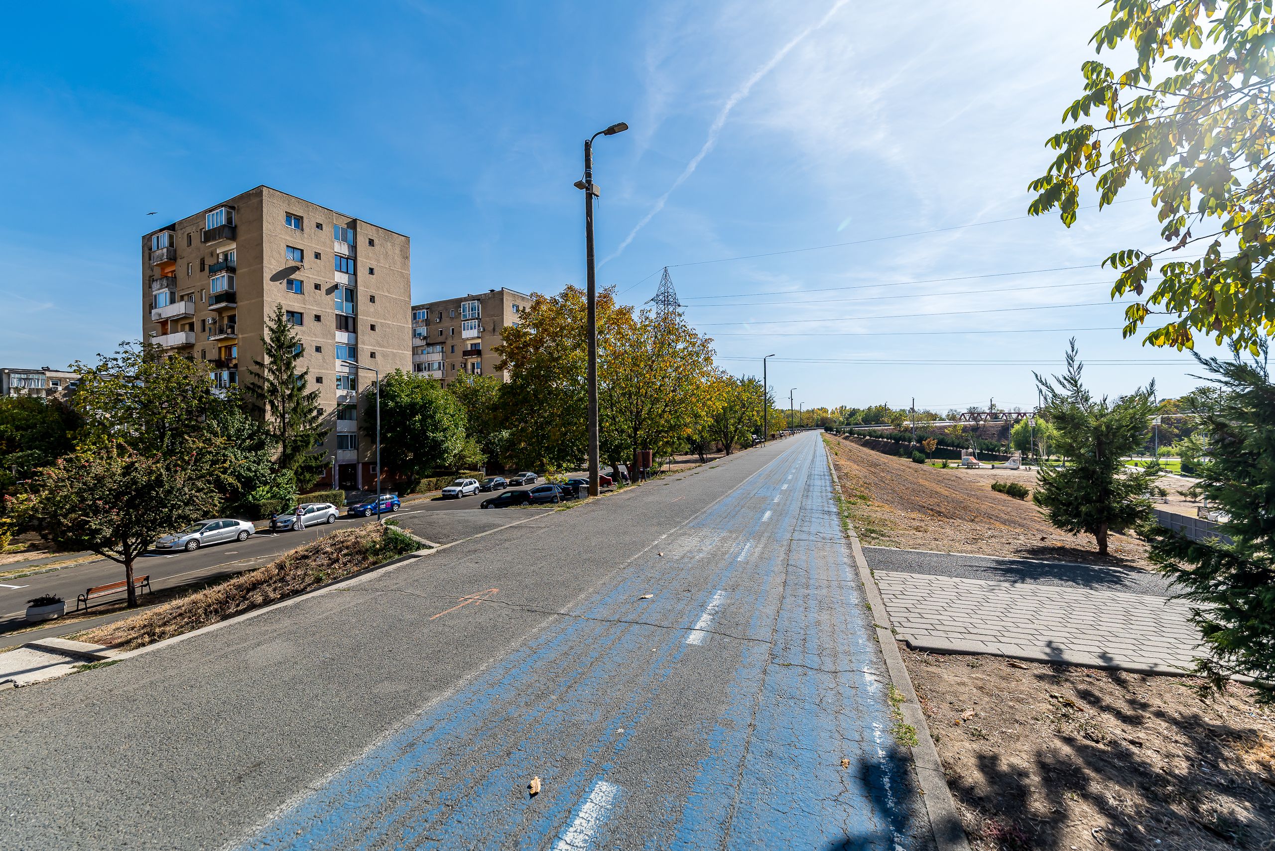 Apartament cu 5 camere pe Splaiul General Gheorghe Magheru, Micălaca — fotografia 1