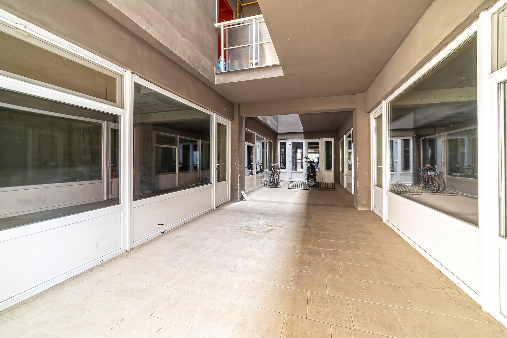 Oportunitate de investiție | Spațiu pentru birouri – la doar 490 €/mp — fotografia 1