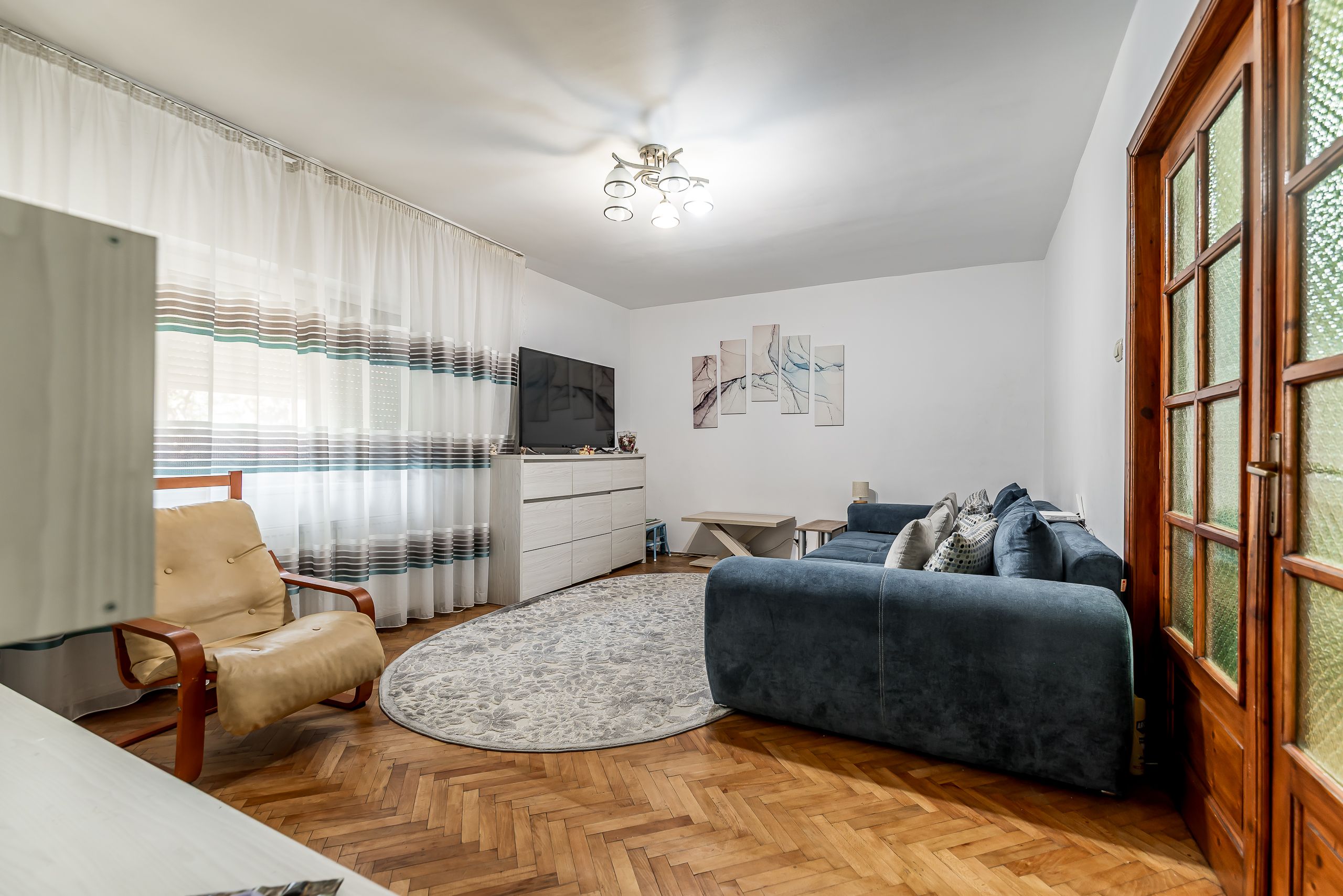 🏡 3 camere, 2 băi, parter – Aurel Vlaicu | 79.000 € — fotografia 2
