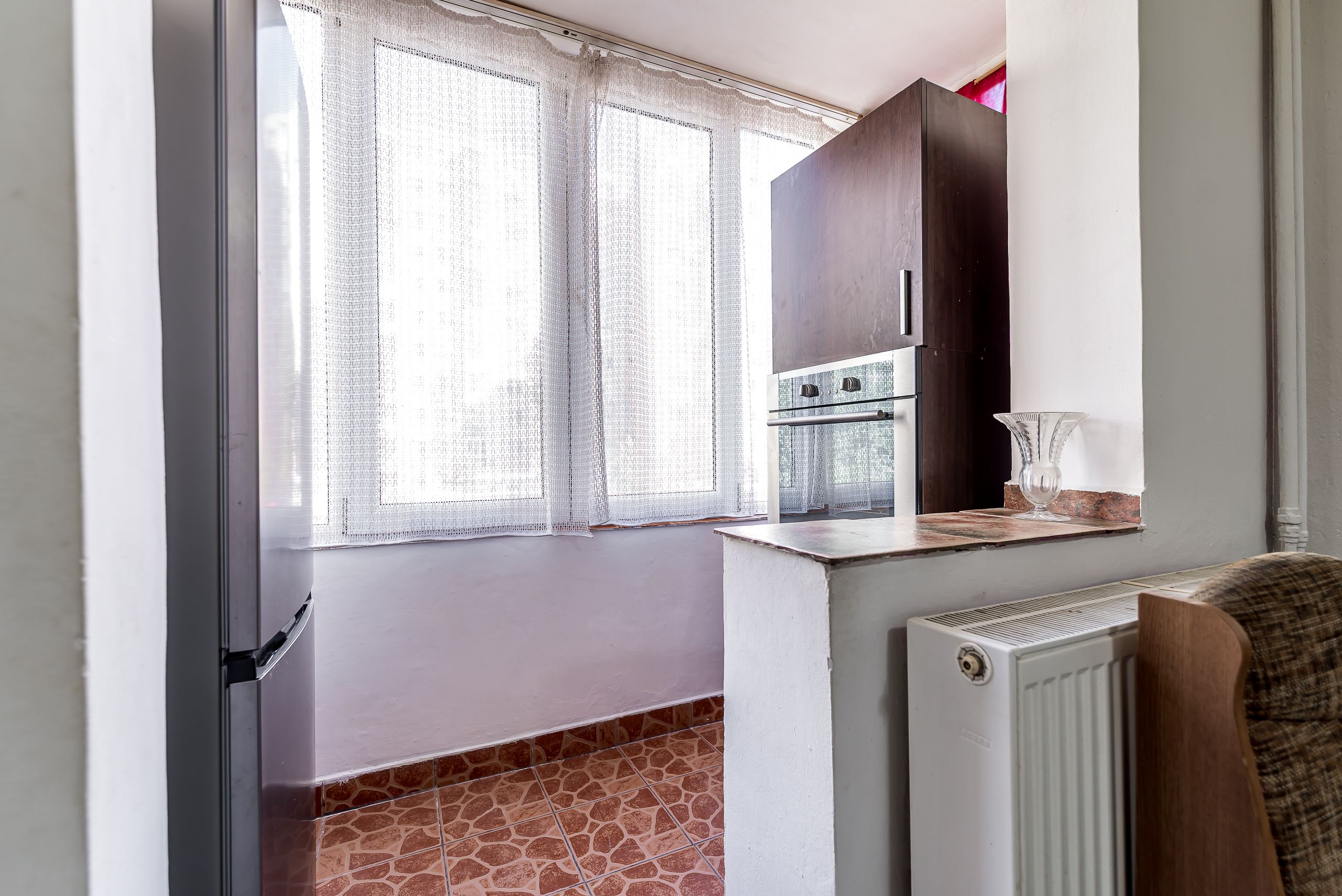 Apartament cu 3 camere, etaj 1 + loc de parcare pe Aleea Predeal — fotografia 9