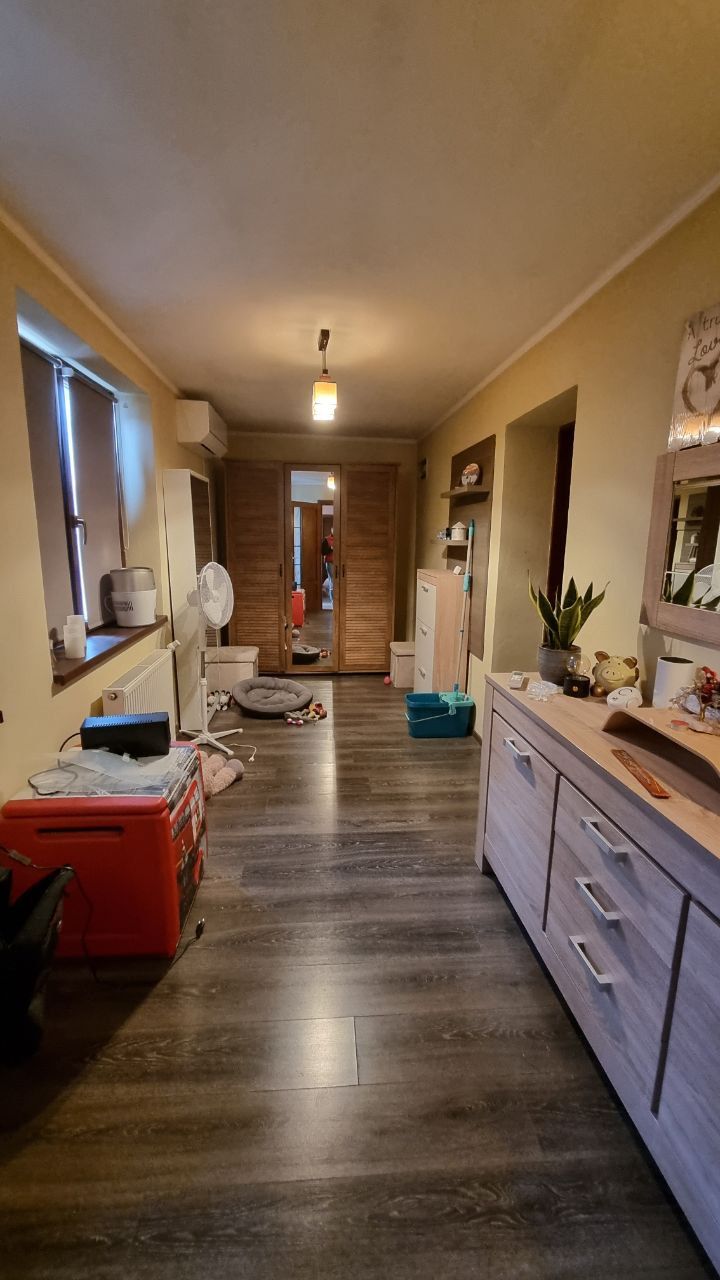 Casă cu 3 camere, anexă și teren de 901 mp – Pecica, zonă centrală — fotografia 5