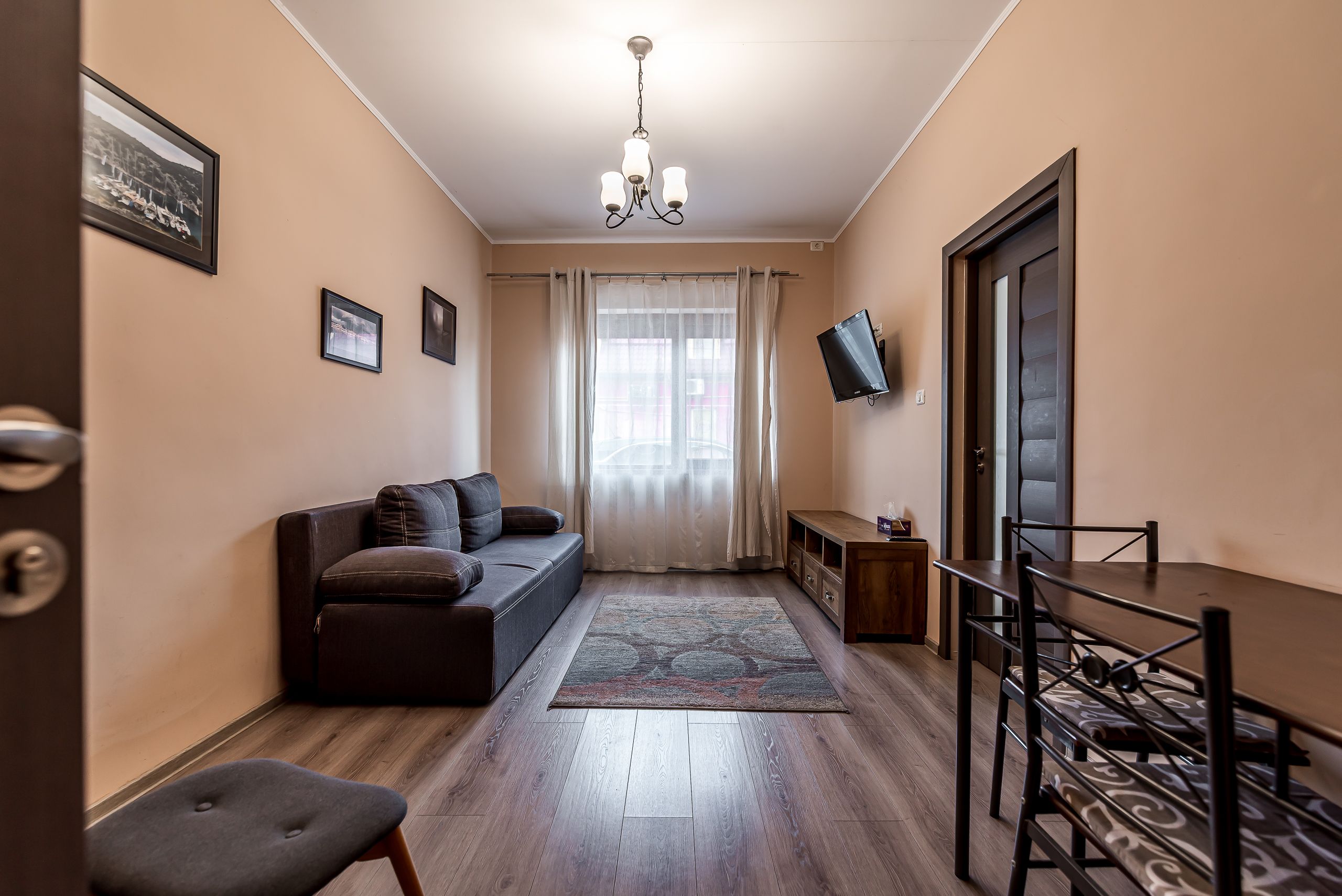 Apartament cu 2 camere vis-a-vis de Campusul Goldiș — fotografia 3