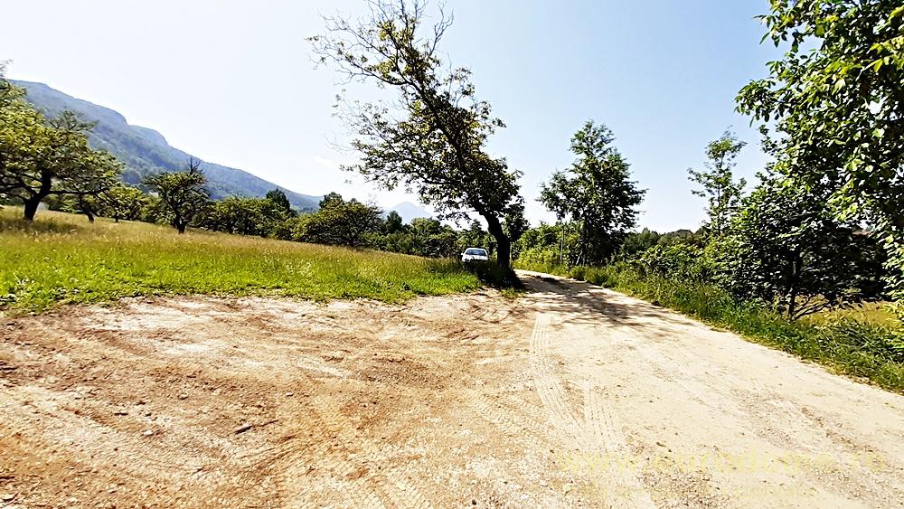 Teren superb in Bran la 5 min de Castel, 37 euro/mp. - foto 3